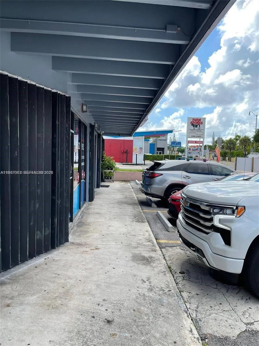 4757 Sw 8th St 4747, Miami, Florida 33134, Miami, Florida 33134, ,Commercial Lease,For Rent,4757 Sw 8th St 4747, Miami, Florida 33134,A11947062