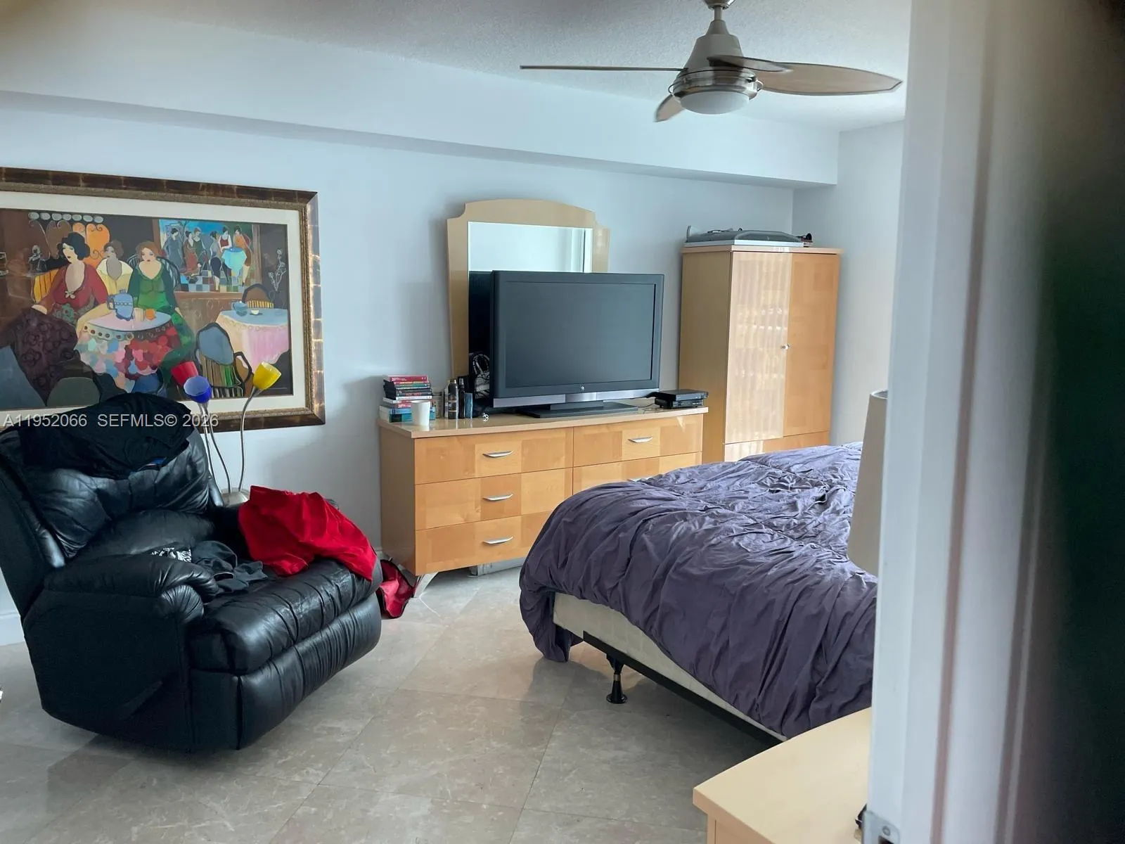 1200 Brickell Bay Dr 3921, Miami, Florida 33131, Miami, Florida 33131, 1 Bedroom Bedrooms, ,1 BathroomBathrooms,Residential,For Sale,1200 Brickell Bay Dr 3921, Miami, Florida 33131,A11952066