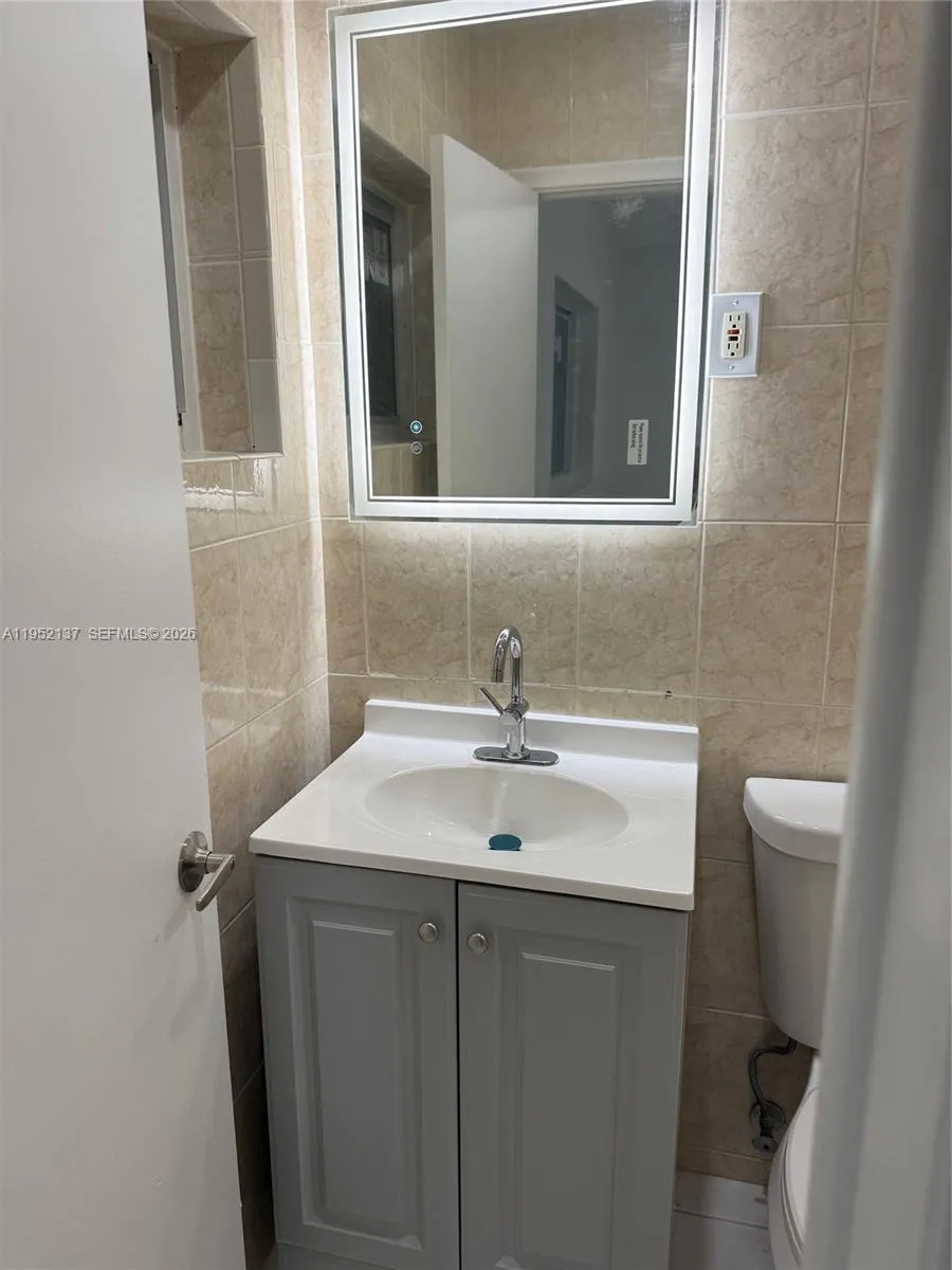 15860 102 Pl, Miami, Florida 33157, Miami, Florida 33157, 3 Bedrooms Bedrooms, ,2 BathroomsBathrooms,Residential,For Sale,15860 102 Pl, Miami, Florida 33157,A11952137