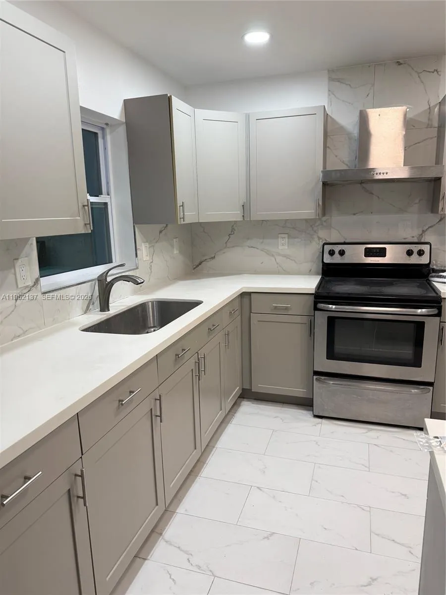 15860 102 Pl, Miami, Florida 33157, Miami, Florida 33157, 3 Bedrooms Bedrooms, ,2 BathroomsBathrooms,Residential,For Sale,15860 102 Pl, Miami, Florida 33157,A11952137