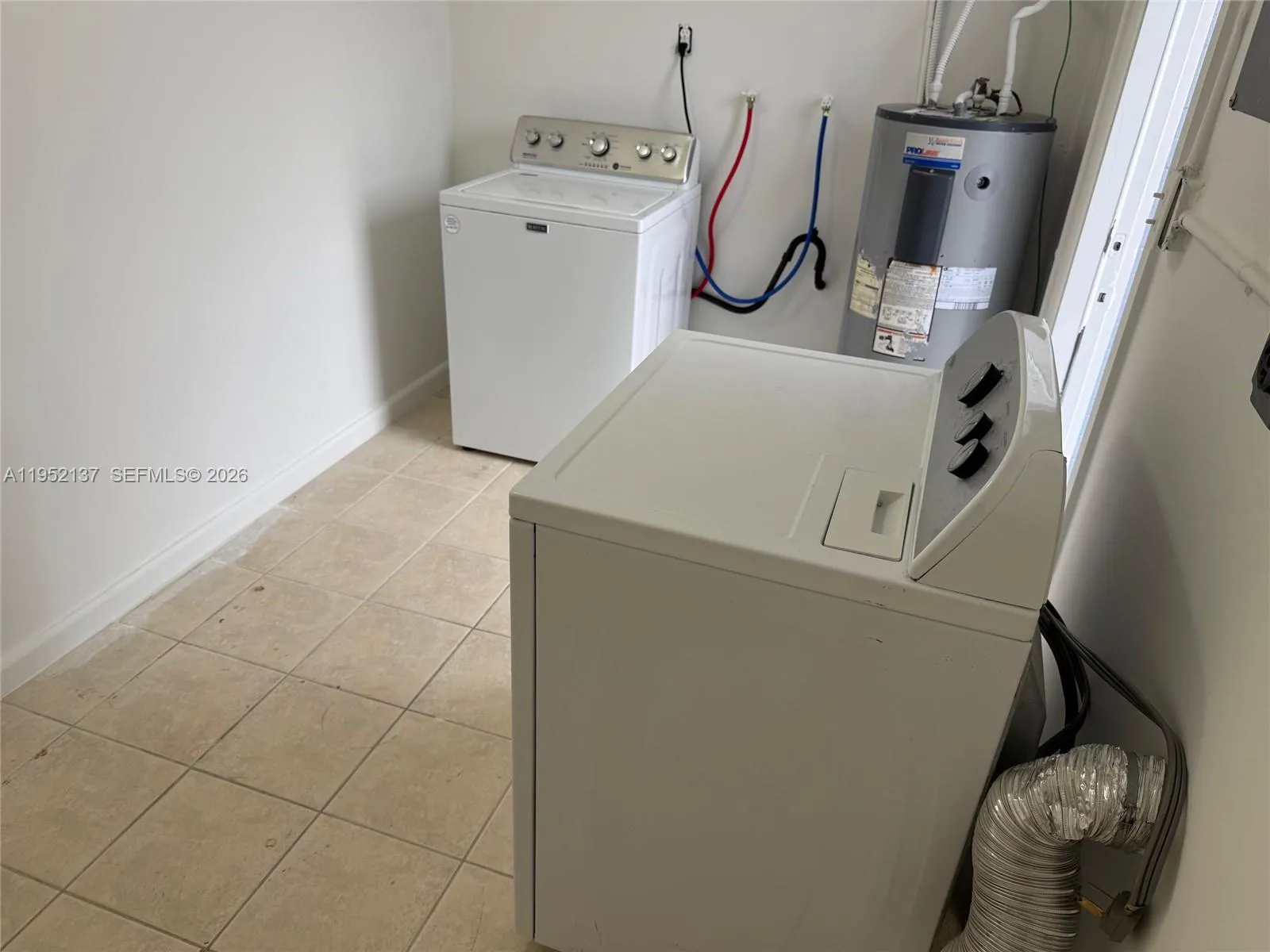 15860 102 Pl, Miami, Florida 33157, Miami, Florida 33157, 3 Bedrooms Bedrooms, ,2 BathroomsBathrooms,Residential,For Sale,15860 102 Pl, Miami, Florida 33157,A11952137