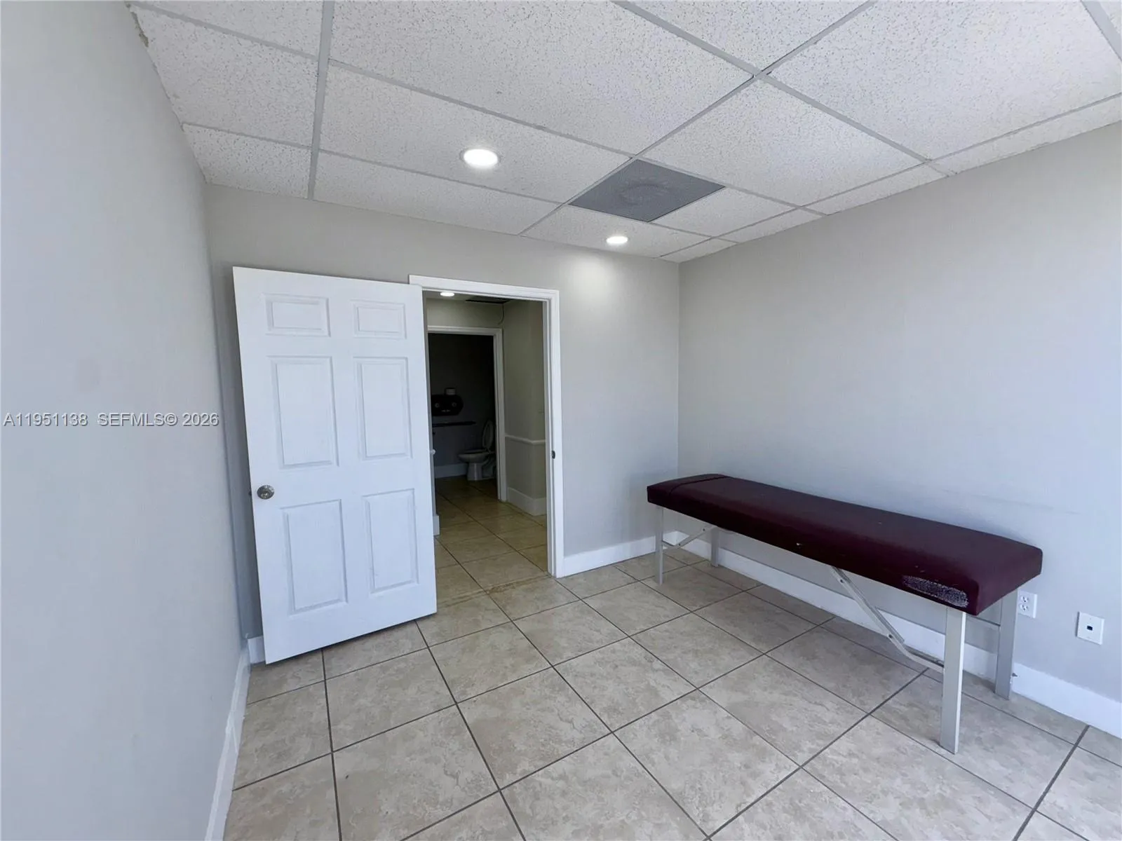 5590 W 20th Ave, Hialeah, Florida 33016, Hialeah, Florida 33016, ,Commercial Lease,For Rent,5590 W 20th Ave, Hialeah, Florida 33016,A11951138