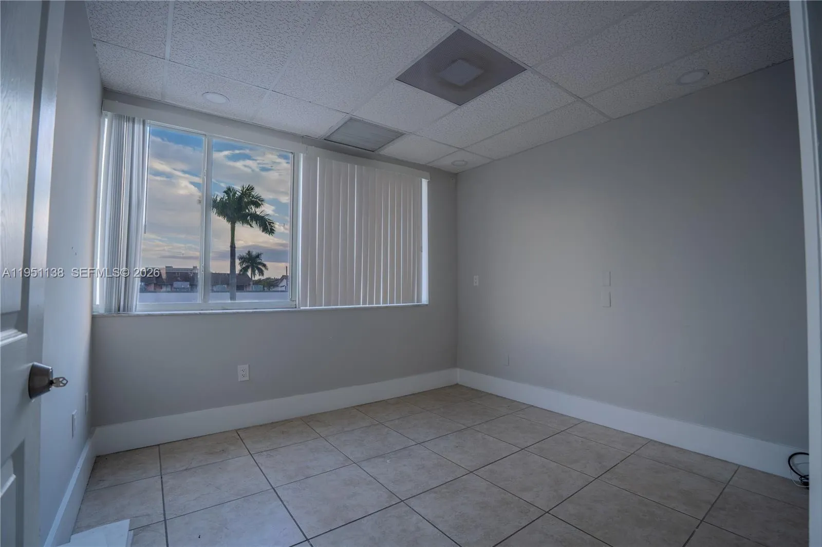 5590 W 20th Ave, Hialeah, Florida 33016, Hialeah, Florida 33016, ,Commercial Lease,For Rent,5590 W 20th Ave, Hialeah, Florida 33016,A11951138