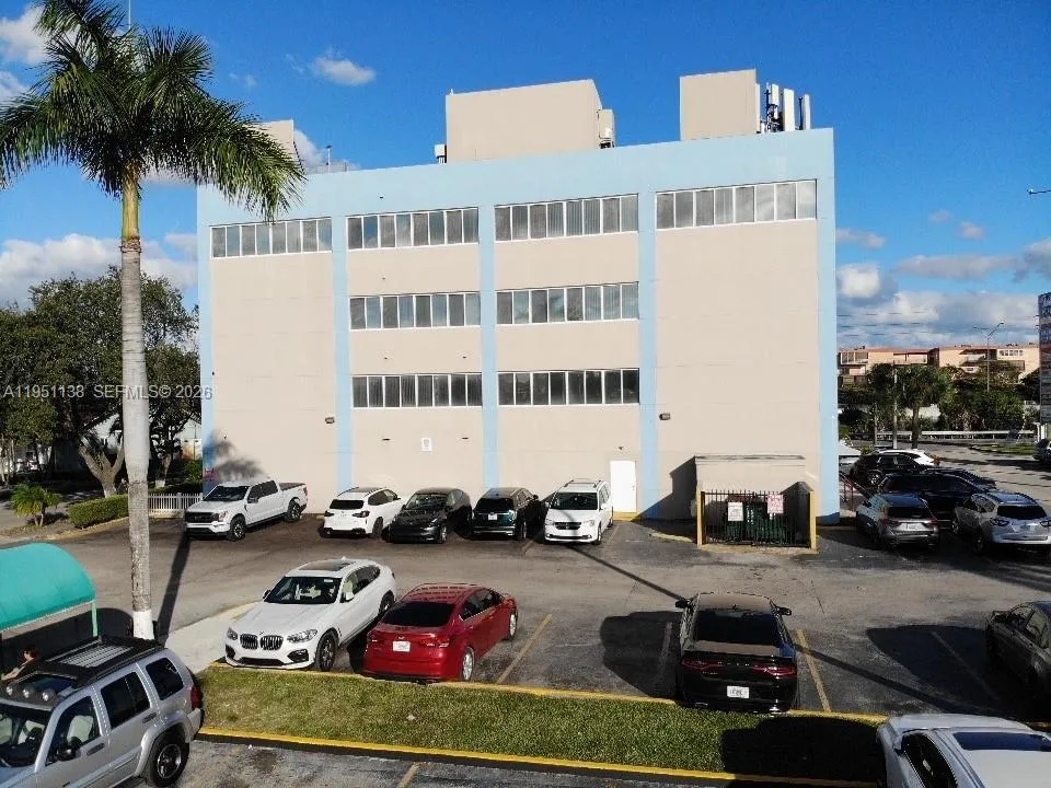 5590 W 20th Ave, Hialeah, Florida 33016, Hialeah, Florida 33016, ,Commercial Lease,For Rent,5590 W 20th Ave, Hialeah, Florida 33016,A11951138