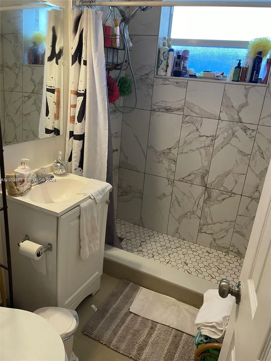 1790 Nw 19th St, Miami, Florida 33125, Miami, Florida 33125, ,Residential Income,For Sale,1790 Nw 19th St, Miami, Florida 33125,A11953065