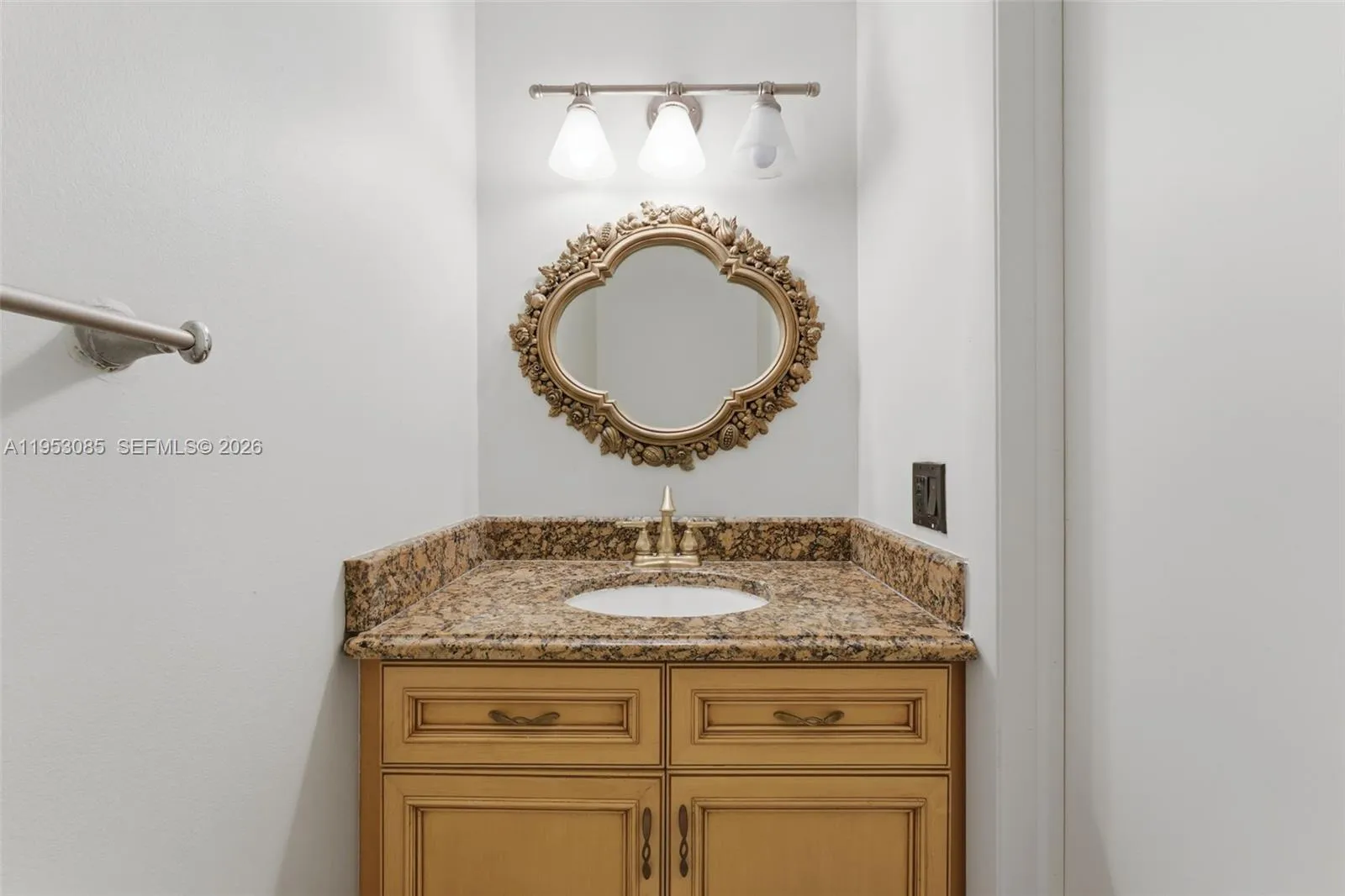 2709 Ne 15th St, Pompano Beach, Florida 33062, Pompano Beach, Florida 33062, 2 Bedrooms Bedrooms, ,2 BathroomsBathrooms,Residential,For Sale,2709 Ne 15th St, Pompano Beach, Florida 33062,A11953085