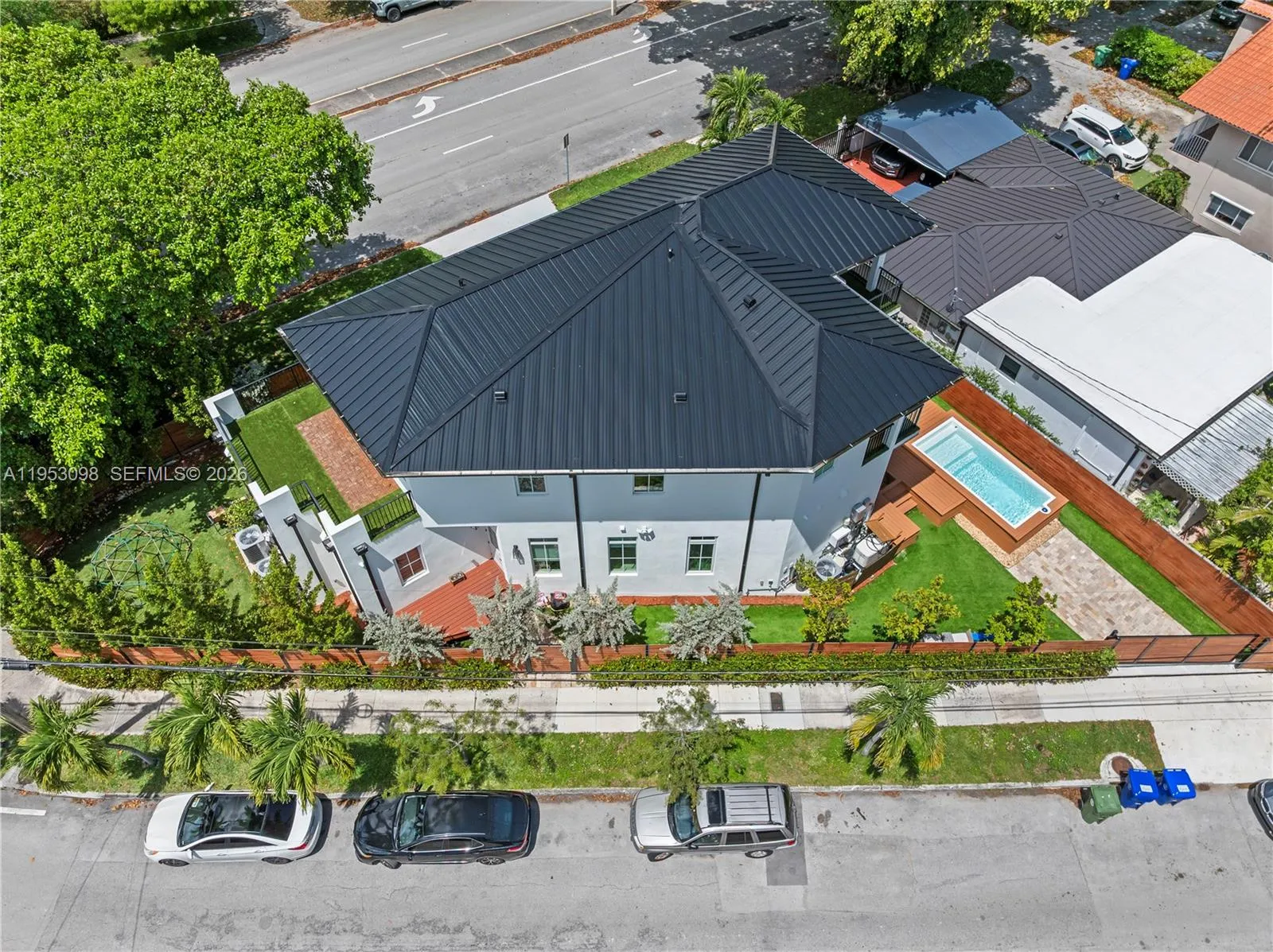3495 Sw 3rd Avenue, Miami, Florida 33145, Miami, Florida 33145, 6 Bedrooms Bedrooms, ,5 BathroomsBathrooms,Residential,For Sale,3495 Sw 3rd Avenue, Miami, Florida 33145,A11953098