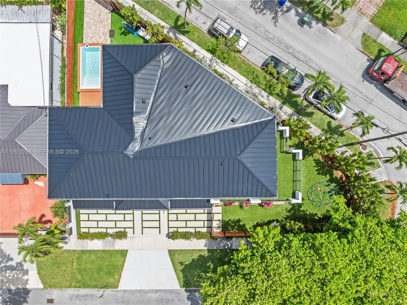 3495 Sw 3rd Avenue, Miami, Florida 33145, Miami, Florida 33145, 6 Bedrooms Bedrooms, ,5 BathroomsBathrooms,Residential,For Sale,3495 Sw 3rd Avenue, Miami, Florida 33145,A11953098