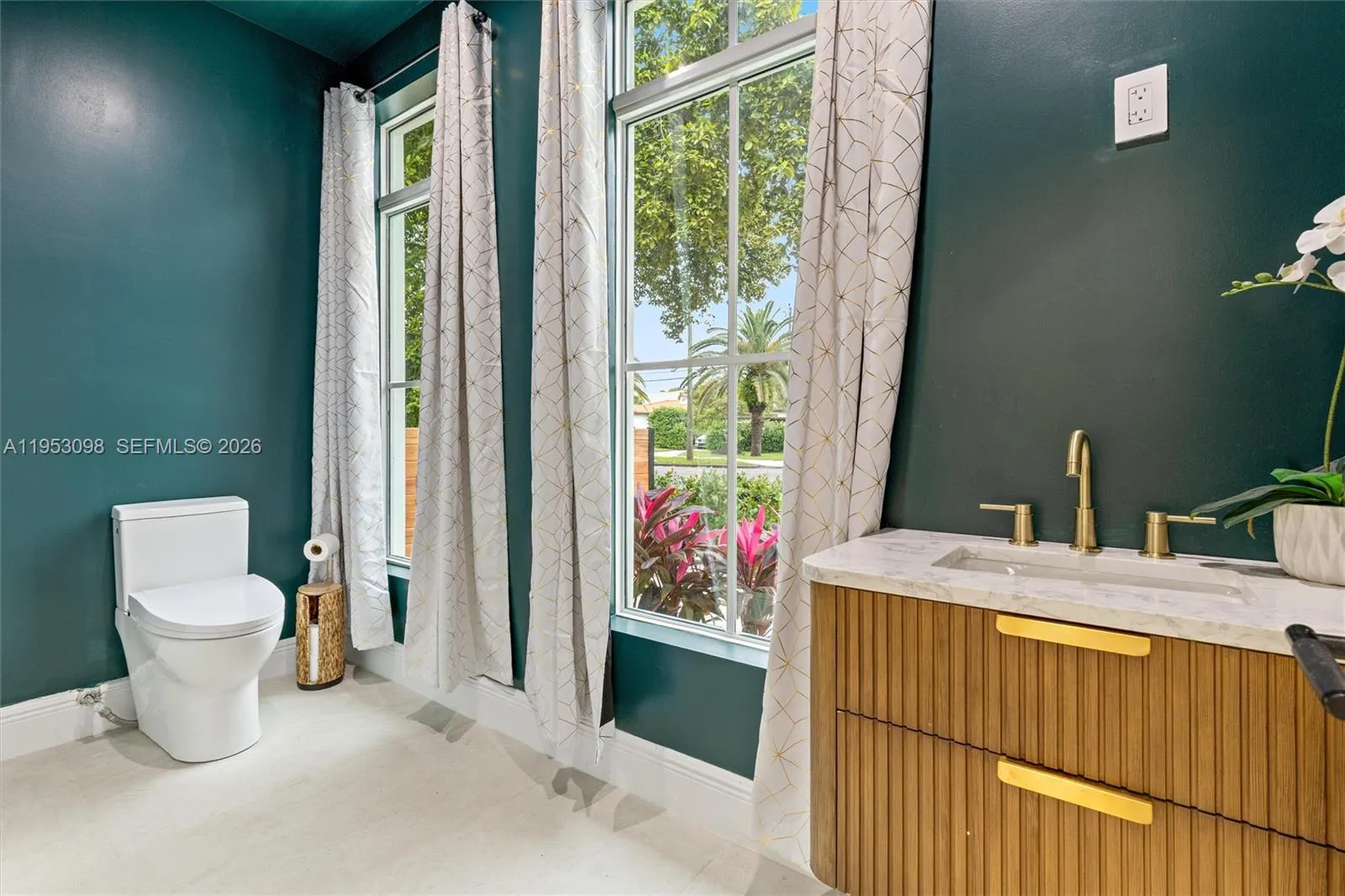 3495 Sw 3rd Avenue, Miami, Florida 33145, Miami, Florida 33145, 6 Bedrooms Bedrooms, ,5 BathroomsBathrooms,Residential,For Sale,3495 Sw 3rd Avenue, Miami, Florida 33145,A11953098