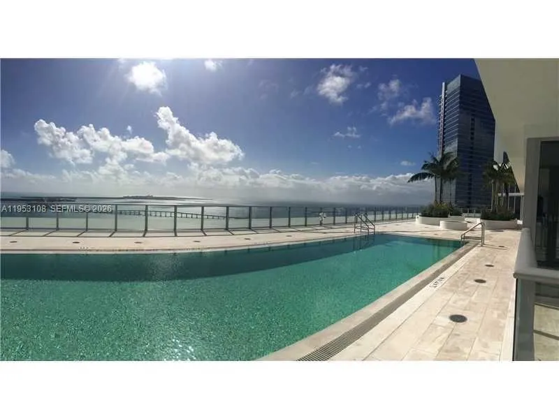 1300 Brickell Bay Dr 3302, Miami, Florida 33131, Miami, Florida 33131, 3 Bedrooms Bedrooms, ,2 BathroomsBathrooms,Residential,For Sale,1300 Brickell Bay Dr 3302, Miami, Florida 33131,A11953108