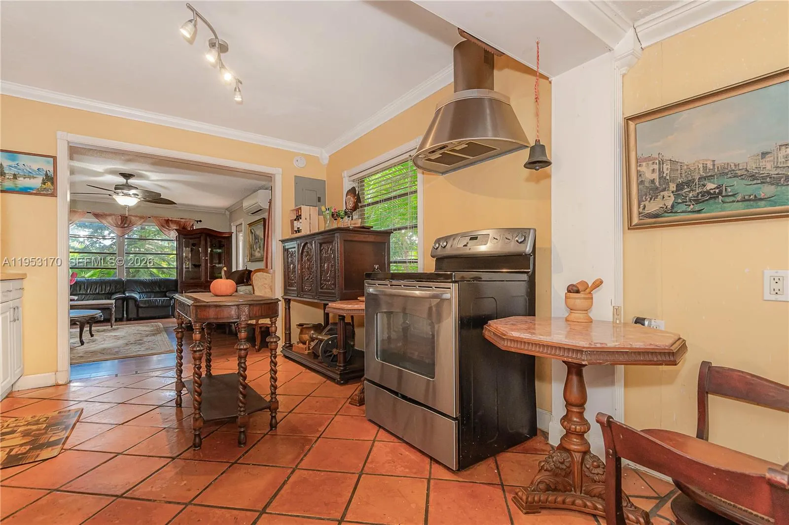 1611 Fletcher St, Hollywood, Florida 33020, Hollywood, Florida 33020, ,Residential Income,For Sale,1611 Fletcher St, Hollywood, Florida 33020,A11953170