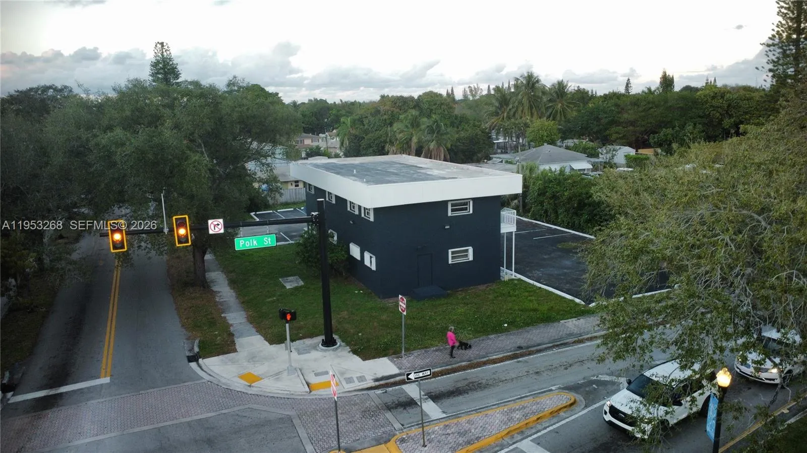 2555 Polk St, Hollywood, Florida 33020, Hollywood, Florida 33020, ,Commercial Lease,For Rent,2555 Polk St, Hollywood, Florida 33020,A11953268