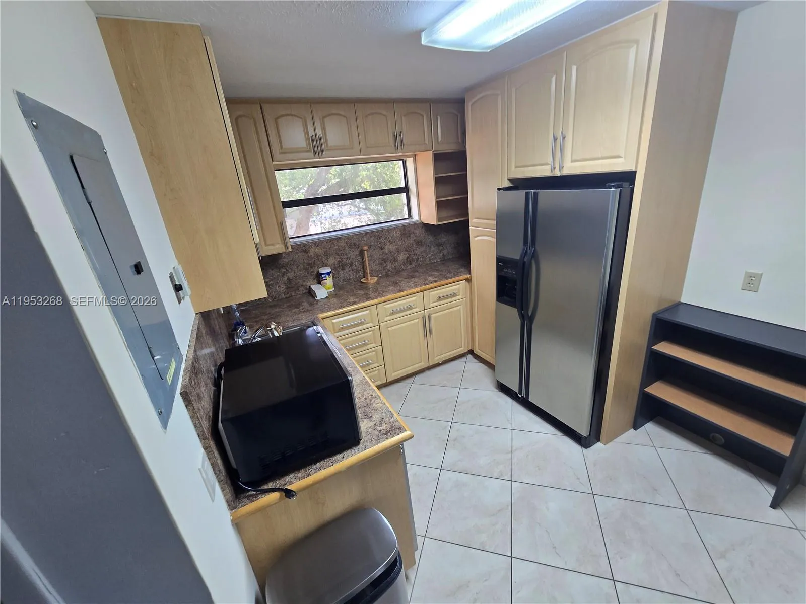 2555 Polk St, Hollywood, Florida 33020, Hollywood, Florida 33020, ,Commercial Lease,For Rent,2555 Polk St, Hollywood, Florida 33020,A11953268