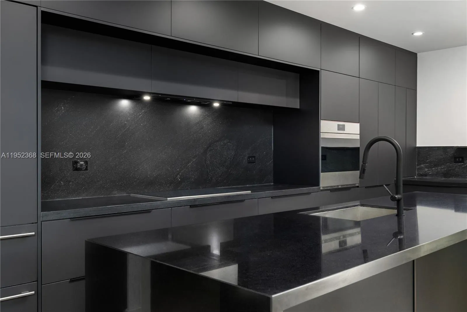 30 Ne 50th St, Miami, Florida 33137, Miami, Florida 33137, 5 Bedrooms Bedrooms, ,5 BathroomsBathrooms,Residential,For Sale,30 Ne 50th St, Miami, Florida 33137,A11952368