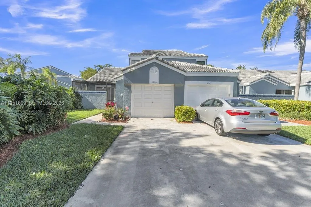 8209 Waterford Ave, Tamarac, Florida 33321, Tamarac, Florida 33321, 3 Bedrooms Bedrooms, ,2 BathroomsBathrooms,Residential,For Sale,8209 Waterford Ave, Tamarac, Florida 33321,A11951899