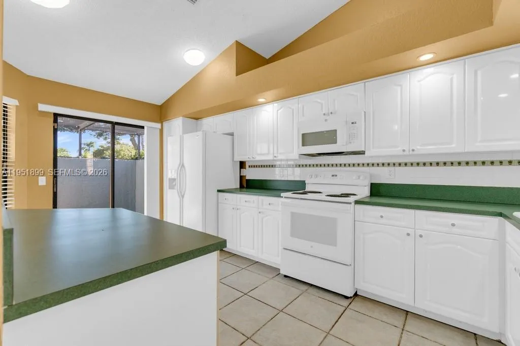 8209 Waterford Ave, Tamarac, Florida 33321, Tamarac, Florida 33321, 3 Bedrooms Bedrooms, ,2 BathroomsBathrooms,Residential,For Sale,8209 Waterford Ave, Tamarac, Florida 33321,A11951899