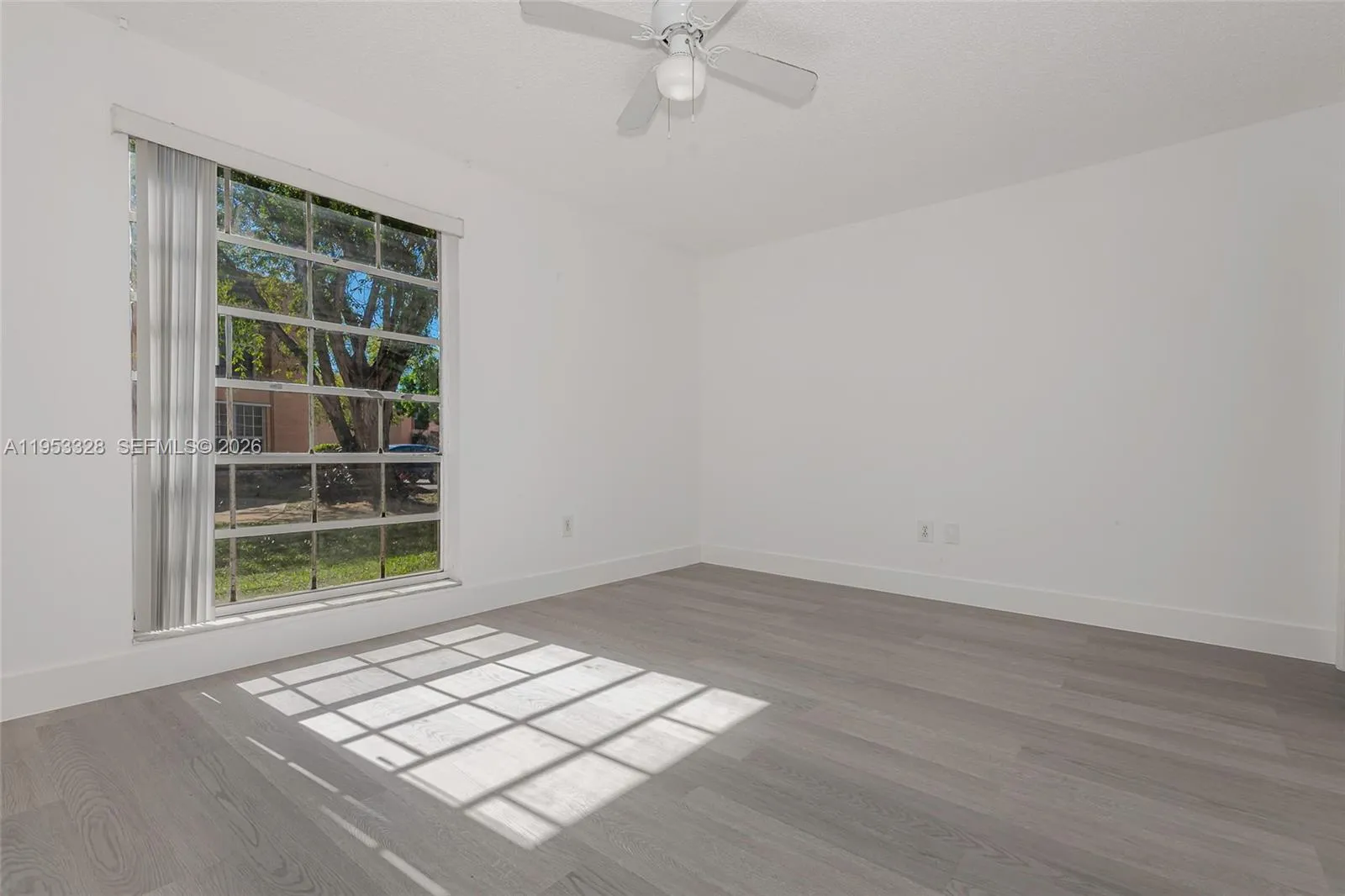 7121 Miami Lakes Dr Q3, Miami Lakes, Florida 33014, Miami Lakes, Florida 33014, 2 Bedrooms Bedrooms, ,2 BathroomsBathrooms,Residential,For Sale,7121 Miami Lakes Dr Q3, Miami Lakes, Florida 33014,A11953328