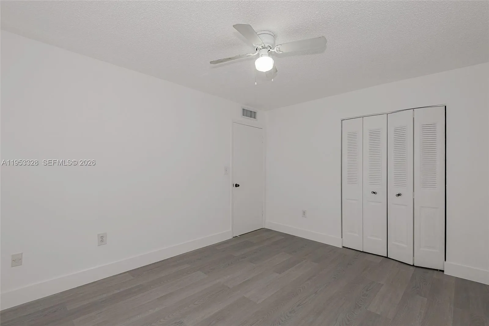 7121 Miami Lakes Dr Q3, Miami Lakes, Florida 33014, Miami Lakes, Florida 33014, 2 Bedrooms Bedrooms, ,2 BathroomsBathrooms,Residential,For Sale,7121 Miami Lakes Dr Q3, Miami Lakes, Florida 33014,A11953328