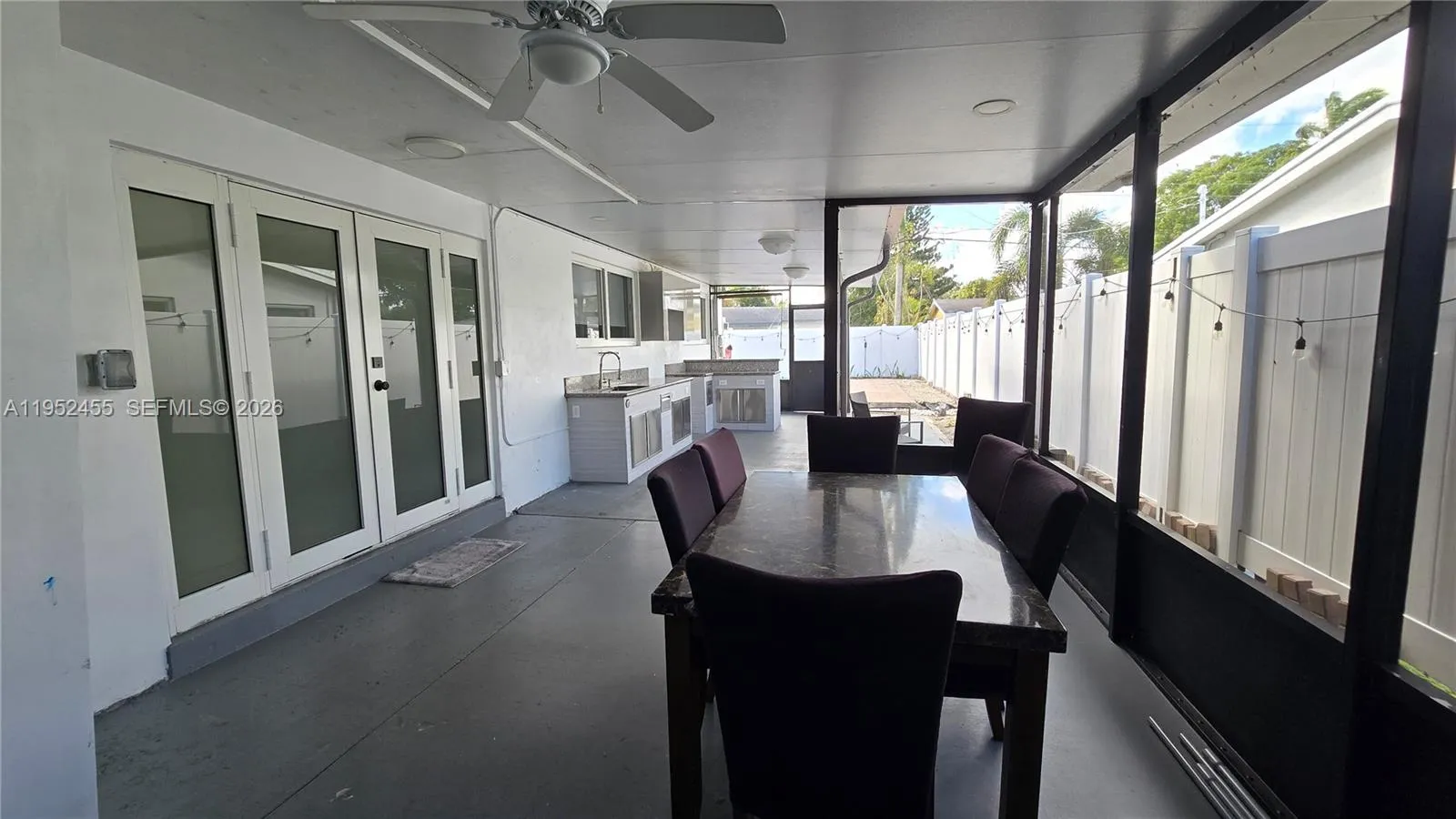 Hollywood, Florida 33024, 3 Bedrooms Bedrooms, ,2 BathroomsBathrooms,Residential Lease,For Rent,A11952455