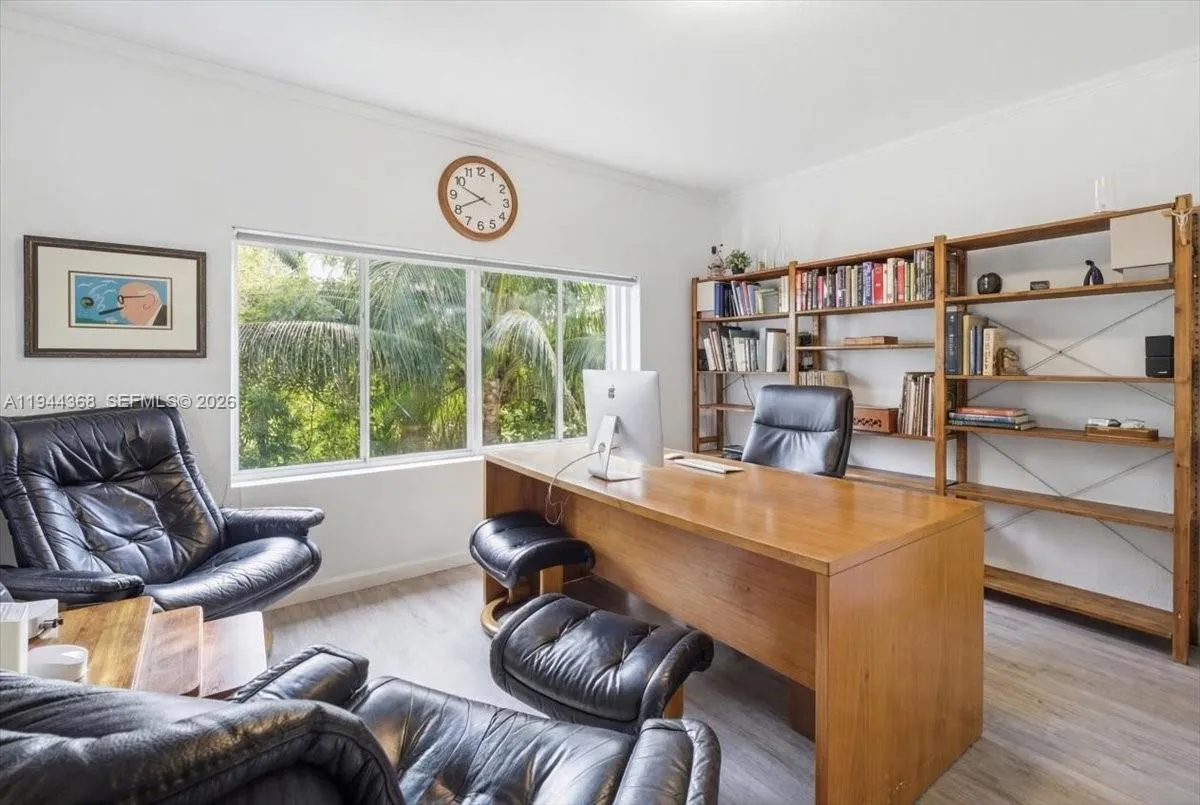 11372 Nw 72nd Ter, Doral, Florida 33178, Doral, Florida 33178, 4 Bedrooms Bedrooms, ,3 BathroomsBathrooms,Residential,For Sale,11372 Nw 72nd Ter, Doral, Florida 33178,A11944368