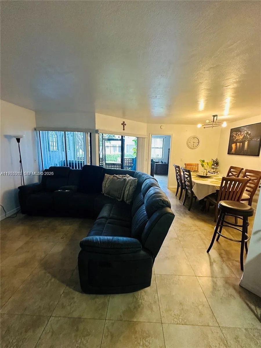1211 S Independence Dr 1211g, Homestead, Florida 3, Homestead, Florida 33034, 2 Bedrooms Bedrooms, ,2 BathroomsBathrooms,Residential Lease,For Rent,1211 S Independence Dr 1211g, Homestead, Florida 3,A11953315