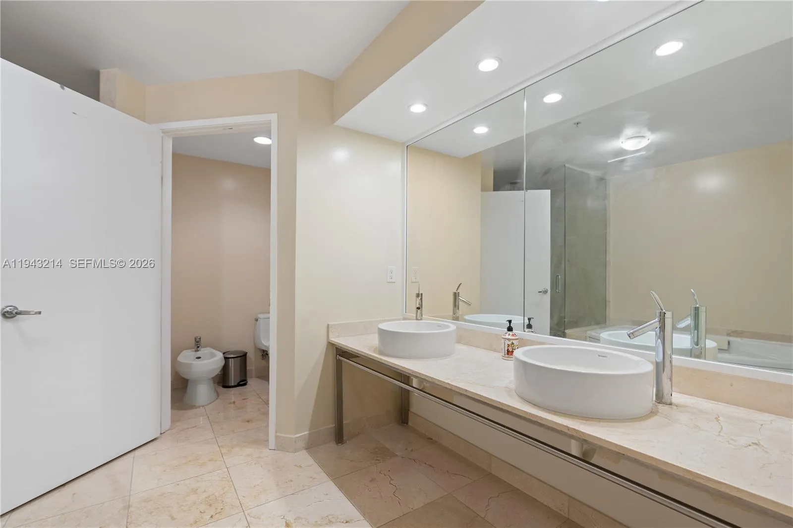 16275 Collins Ave 902, Sunny Isles Beach, Florida, Sunny Isles Beach, Florida 33160, 2 Bedrooms Bedrooms, ,2 BathroomsBathrooms,Residential,For Sale,16275 Collins Ave 902, Sunny Isles Beach, Florida ,A11943214