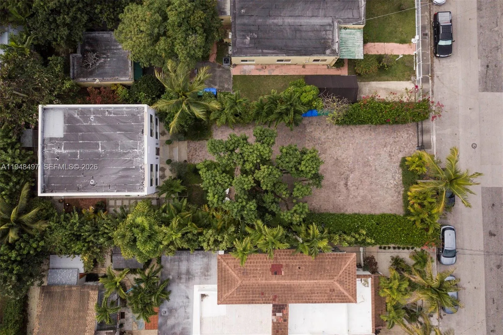 1360 Sw 14th St, Miami, Florida 33145, Miami, Florida 33145, ,Residential Income,For Sale,1360 Sw 14th St, Miami, Florida 33145,A11948497