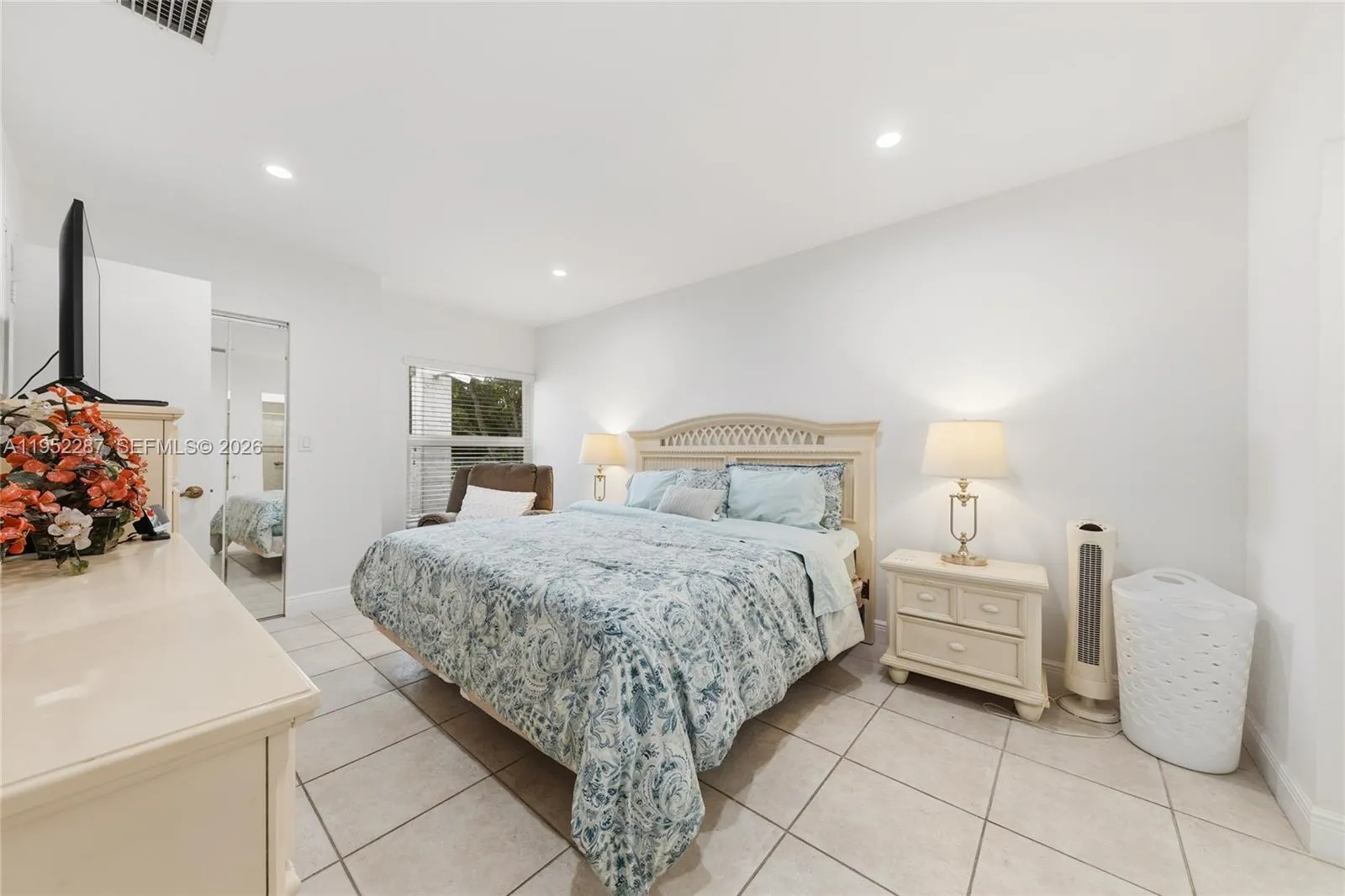 Miami, Florida 33172, 4 Bedrooms Bedrooms, ,4 BathroomsBathrooms,Residential,For Sale,A11952287