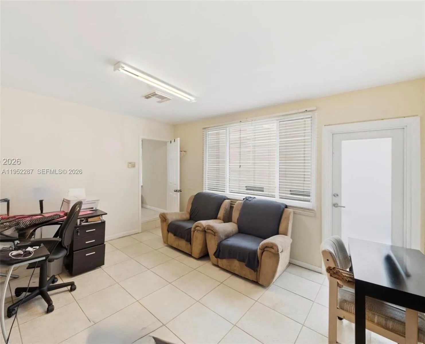 Miami, Florida 33172, 4 Bedrooms Bedrooms, ,4 BathroomsBathrooms,Residential,For Sale,A11952287