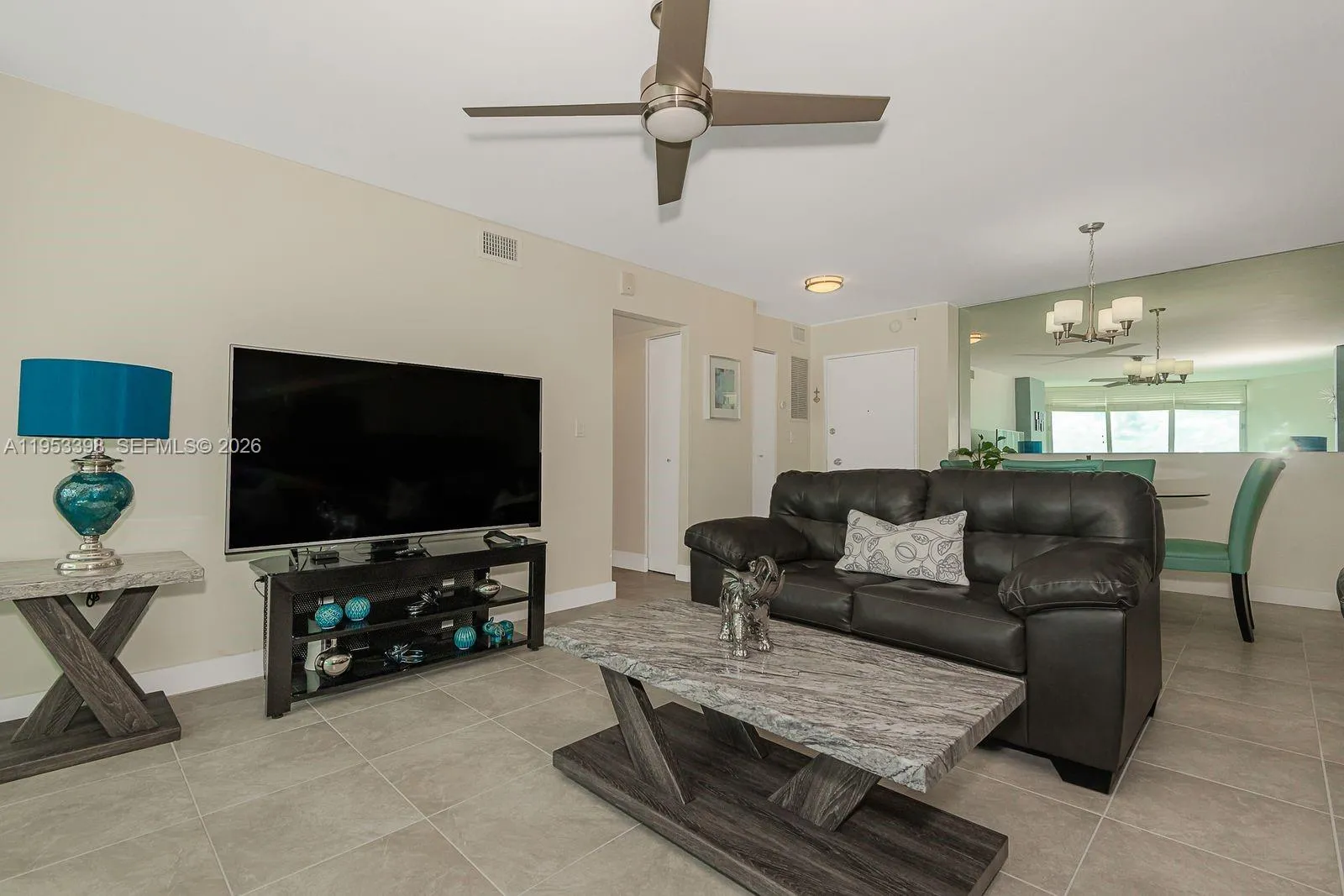 7135 Collins Ave 722, Miami Beach, Florida 33141, Miami Beach, Florida 33141, 1 Bedroom Bedrooms, ,2 BathroomsBathrooms,Residential,For Sale,7135 Collins Ave 722, Miami Beach, Florida 33141,A11953398