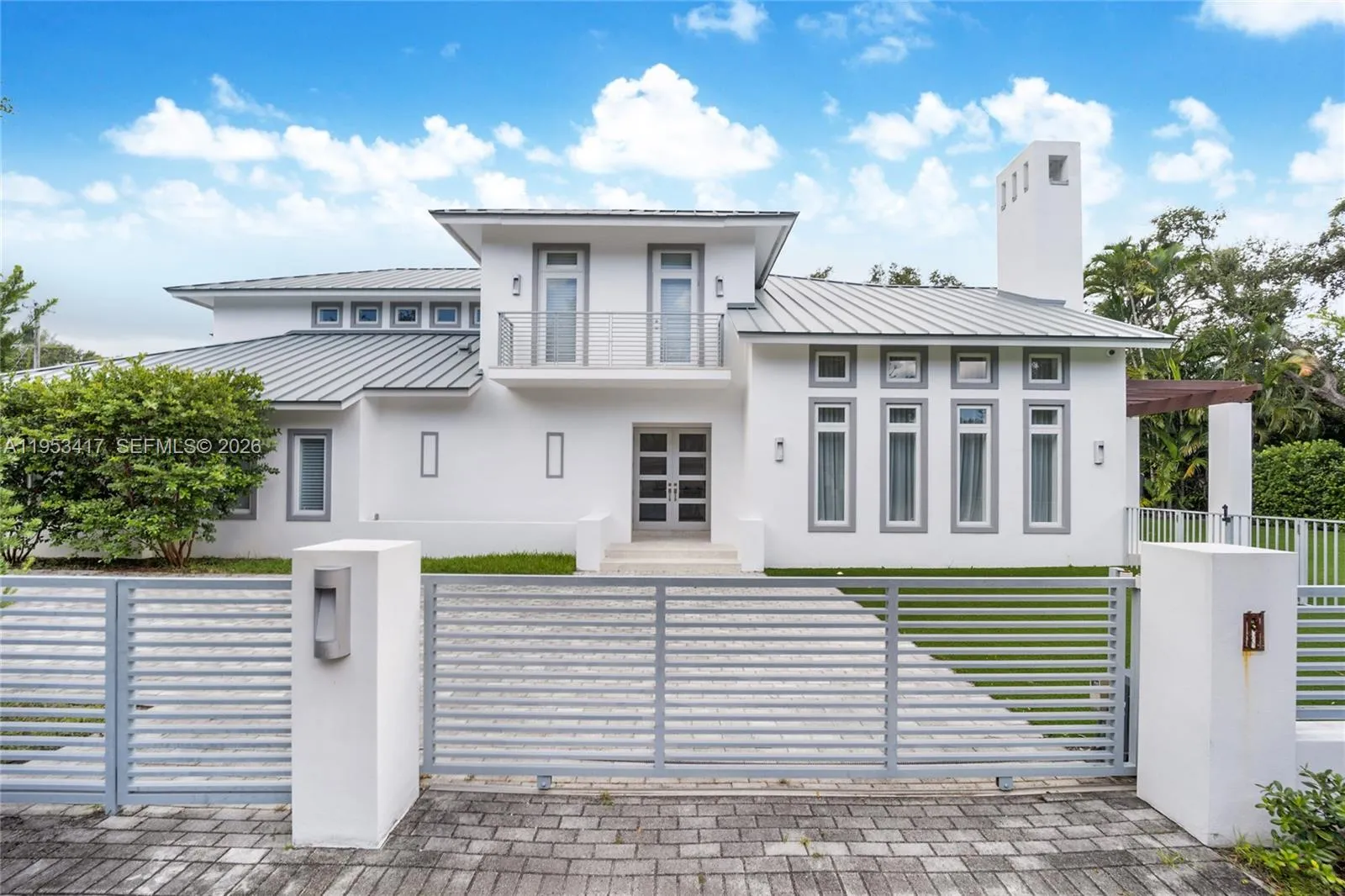 6900 Barquera St, Coral Gables, Florida 33146, Coral Gables, Florida 33146, 5 Bedrooms Bedrooms, ,5 BathroomsBathrooms,Residential,For Sale,6900 Barquera St, Coral Gables, Florida 33146,A11953417