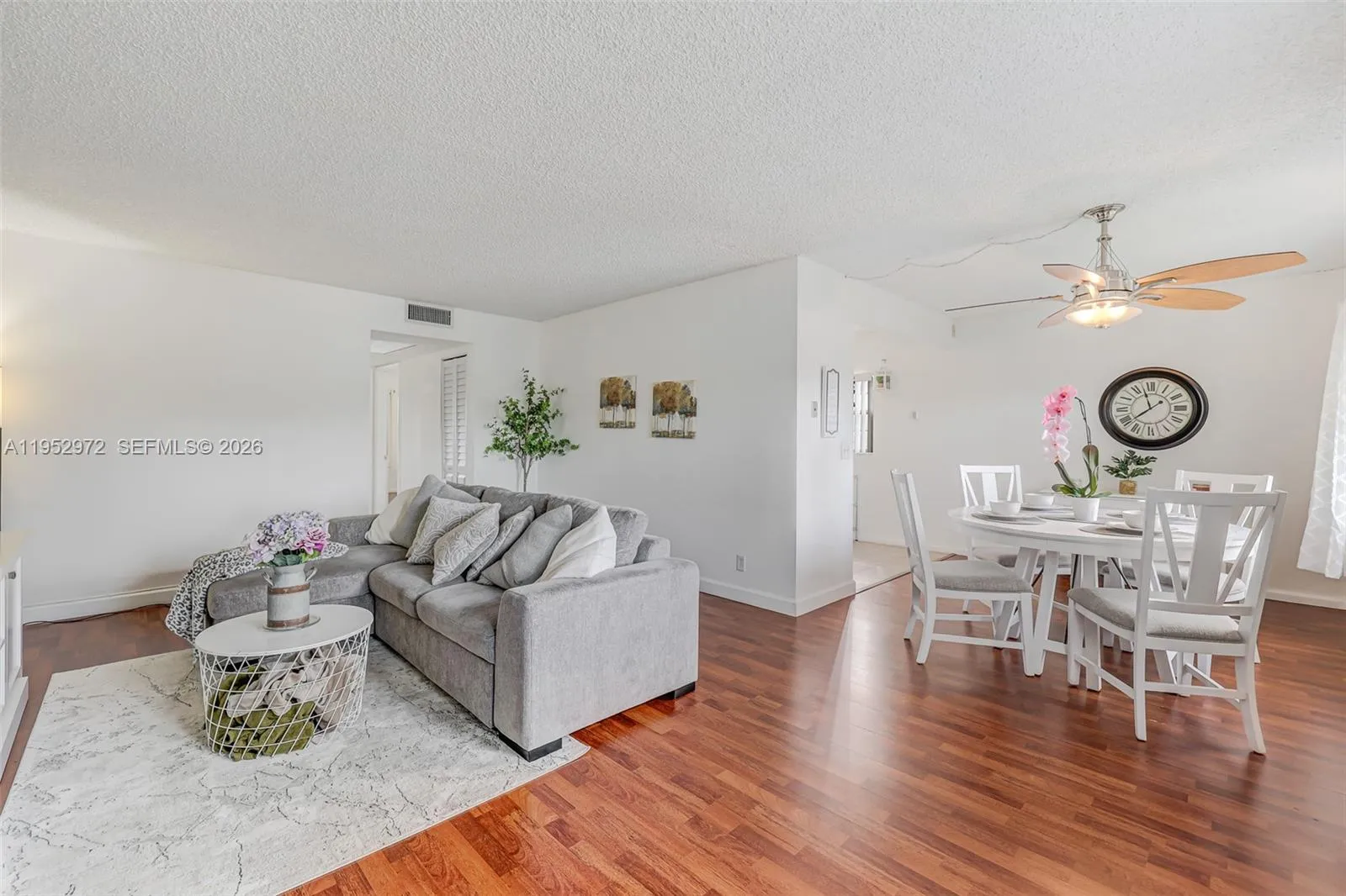 301 Sw 135th Ave 118c, Pembroke Pines, Florida 330, Pembroke Pines, Florida 33027, 2 Bedrooms Bedrooms, ,2 BathroomsBathrooms,Residential,For Sale,301 Sw 135th Ave 118c, Pembroke Pines, Florida 330,A11952972
