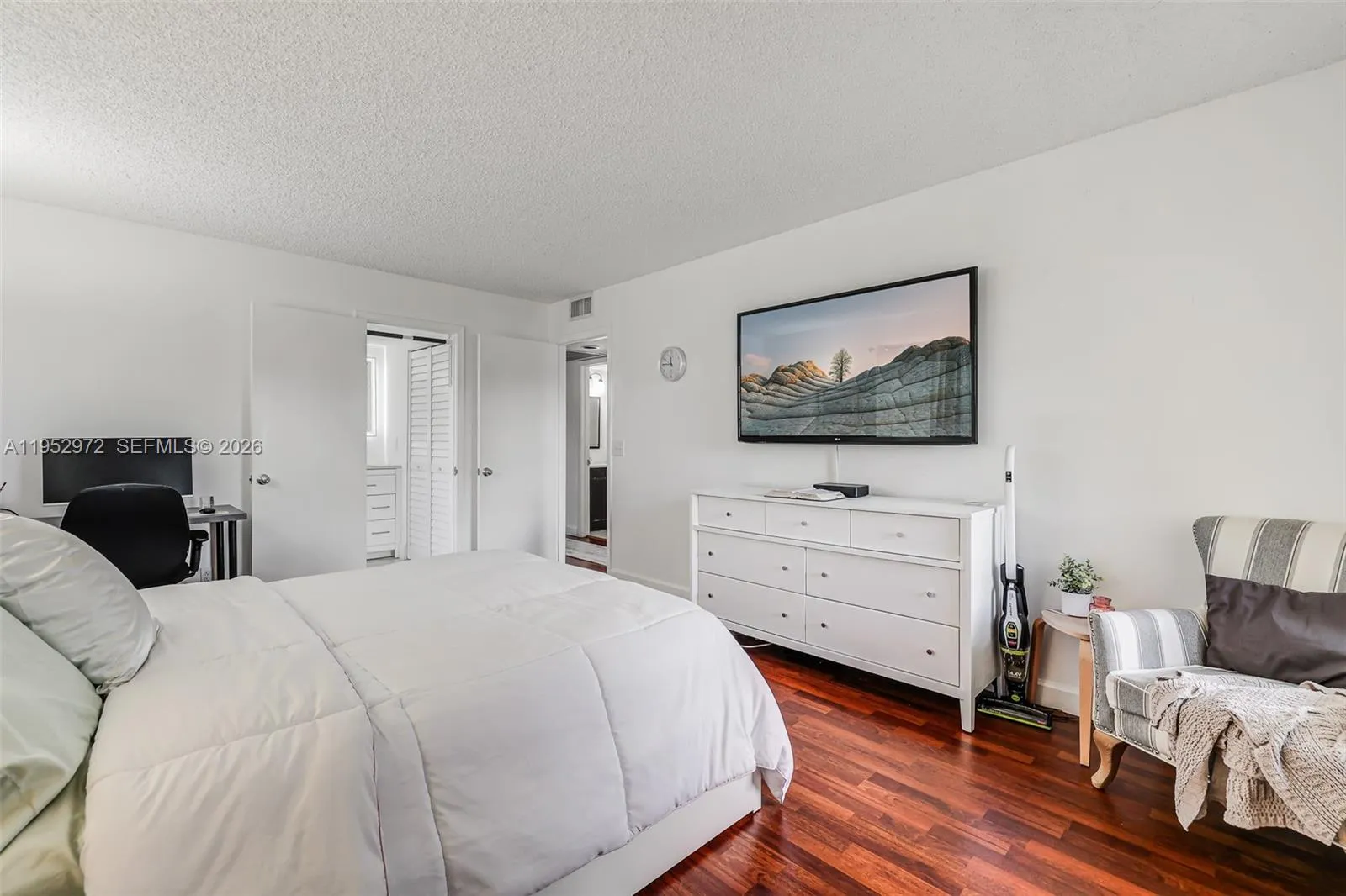 301 Sw 135th Ave 118c, Pembroke Pines, Florida 330, Pembroke Pines, Florida 33027, 2 Bedrooms Bedrooms, ,2 BathroomsBathrooms,Residential,For Sale,301 Sw 135th Ave 118c, Pembroke Pines, Florida 330,A11952972