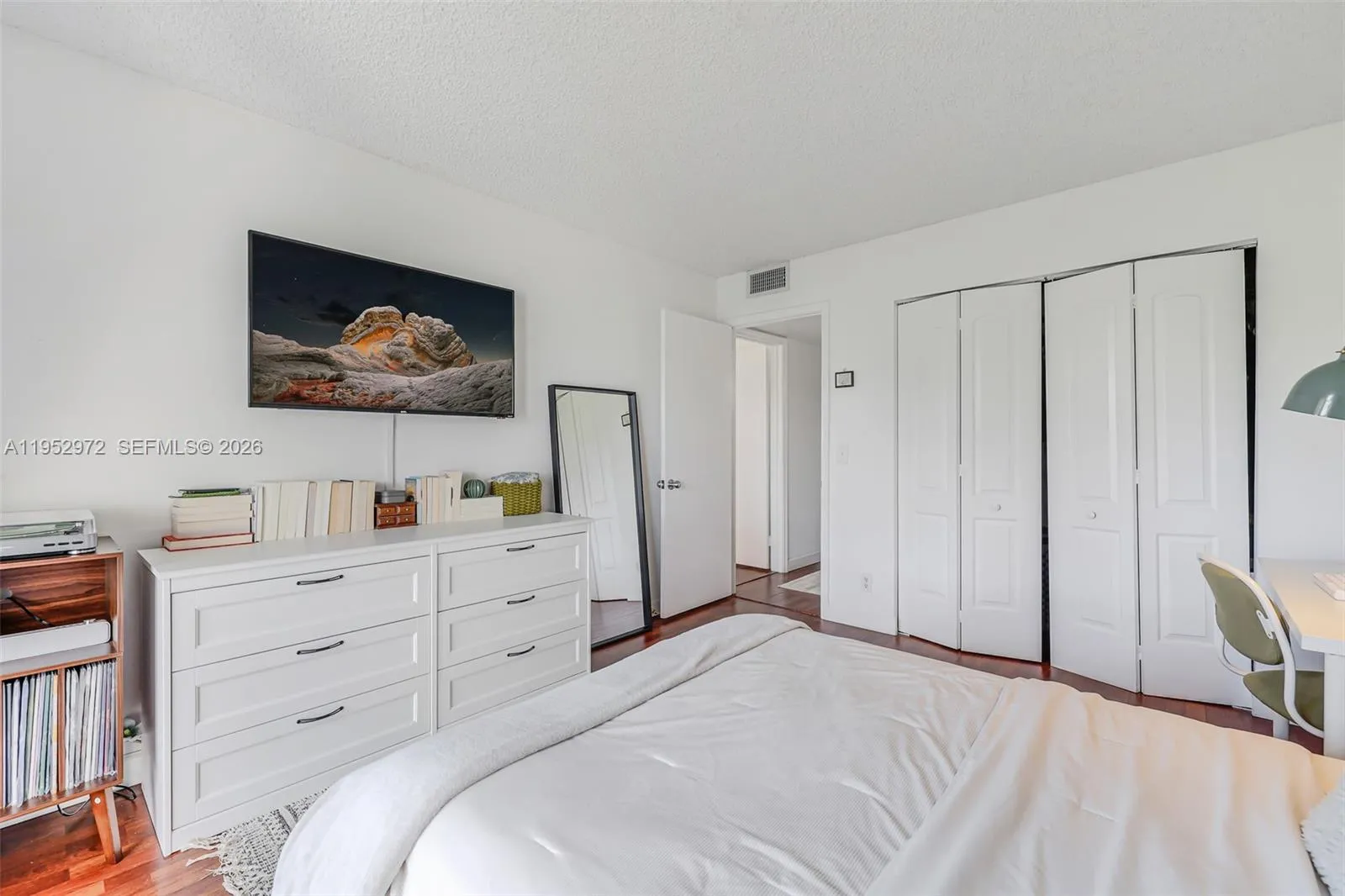 301 Sw 135th Ave 118c, Pembroke Pines, Florida 330, Pembroke Pines, Florida 33027, 2 Bedrooms Bedrooms, ,2 BathroomsBathrooms,Residential,For Sale,301 Sw 135th Ave 118c, Pembroke Pines, Florida 330,A11952972