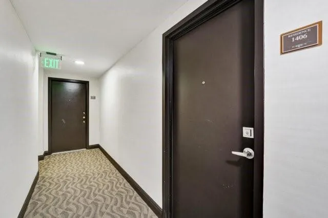 Hallway- 14th floor