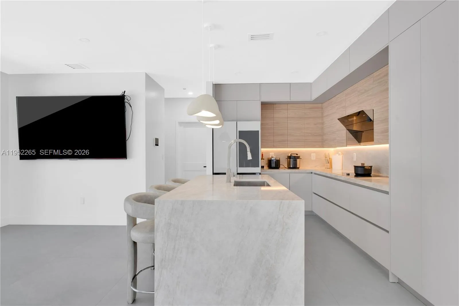 13236 Sw 201st Ter, Miami, Florida 33177, Miami, Florida 33177, 5 Bedrooms Bedrooms, ,4 BathroomsBathrooms,Residential Lease,For Rent,13236 Sw 201st Ter, Miami, Florida 33177,A11952265