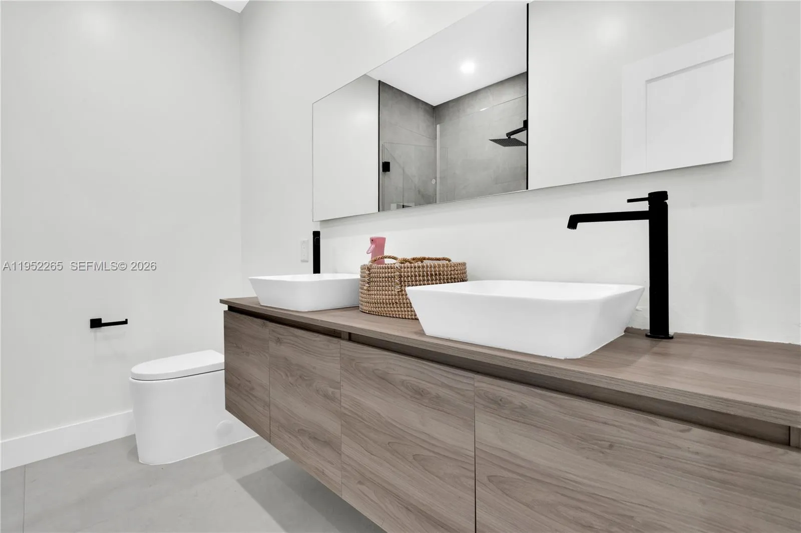 13236 Sw 201st Ter, Miami, Florida 33177, Miami, Florida 33177, 5 Bedrooms Bedrooms, ,4 BathroomsBathrooms,Residential Lease,For Rent,13236 Sw 201st Ter, Miami, Florida 33177,A11952265