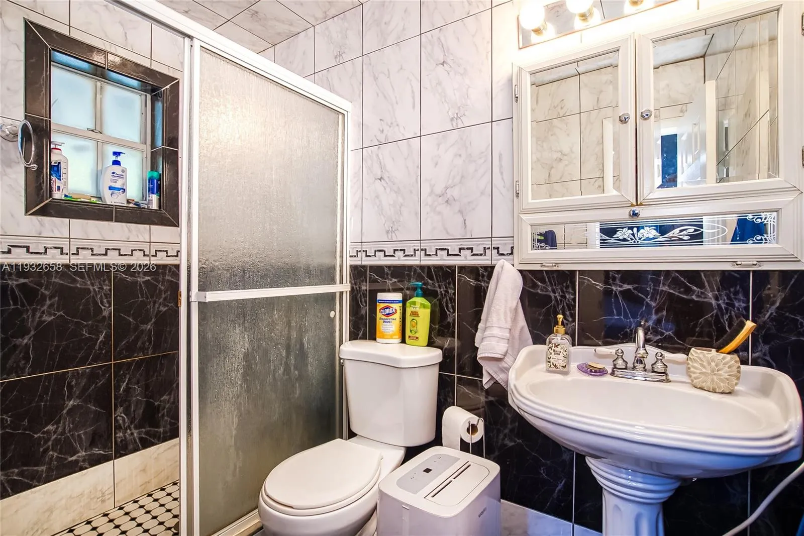 1457 Atlantic Shores Blvd, Hallandale Beach, Flori, Hallandale Beach, Florida 33009, ,Residential Income,For Sale,1457 Atlantic Shores Blvd, Hallandale Beach, Flori,A11932658