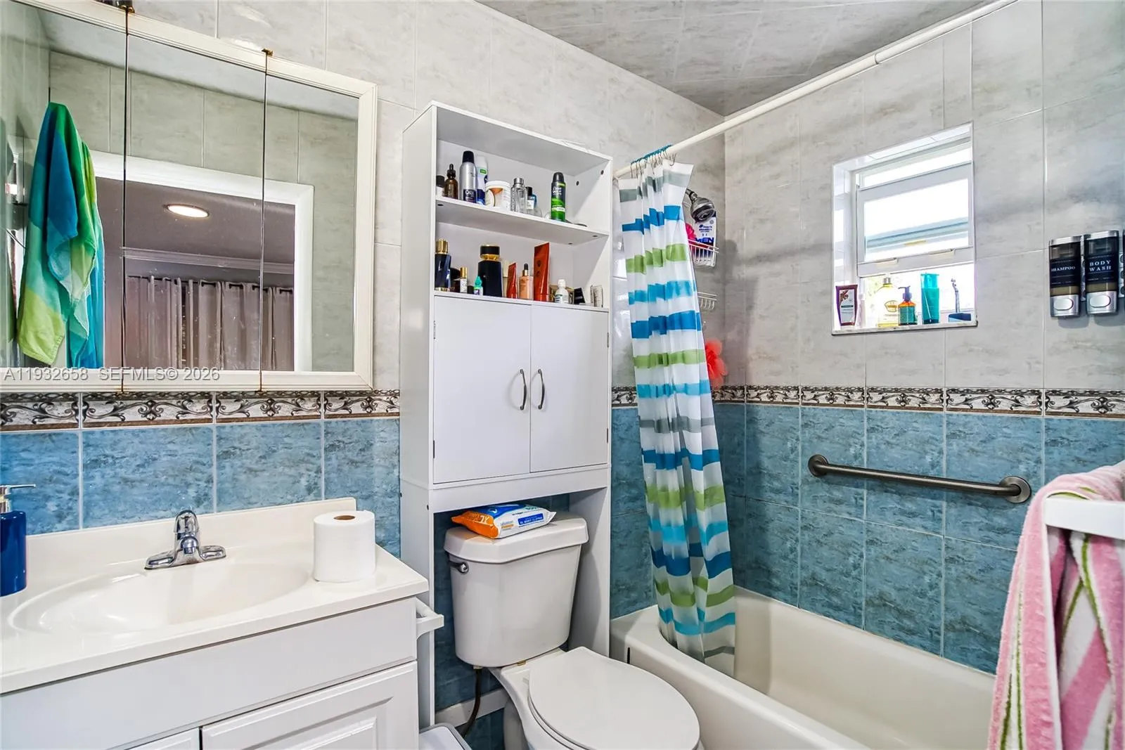 1457 Atlantic Shores Blvd, Hallandale Beach, Flori, Hallandale Beach, Florida 33009, ,Residential Income,For Sale,1457 Atlantic Shores Blvd, Hallandale Beach, Flori,A11932658