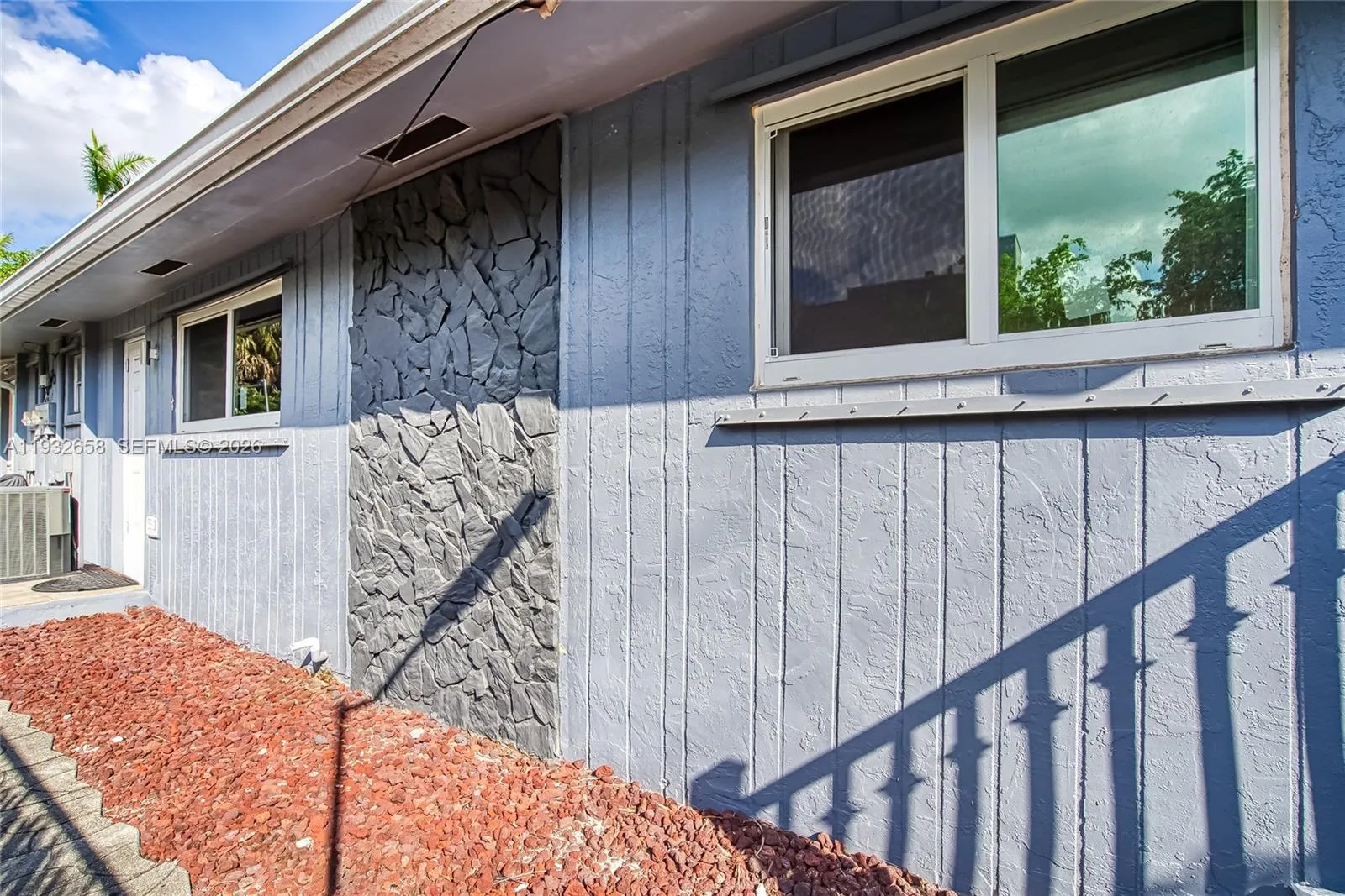 1457 Atlantic Shores Blvd, Hallandale Beach, Flori, Hallandale Beach, Florida 33009, ,Residential Income,For Sale,1457 Atlantic Shores Blvd, Hallandale Beach, Flori,A11932658