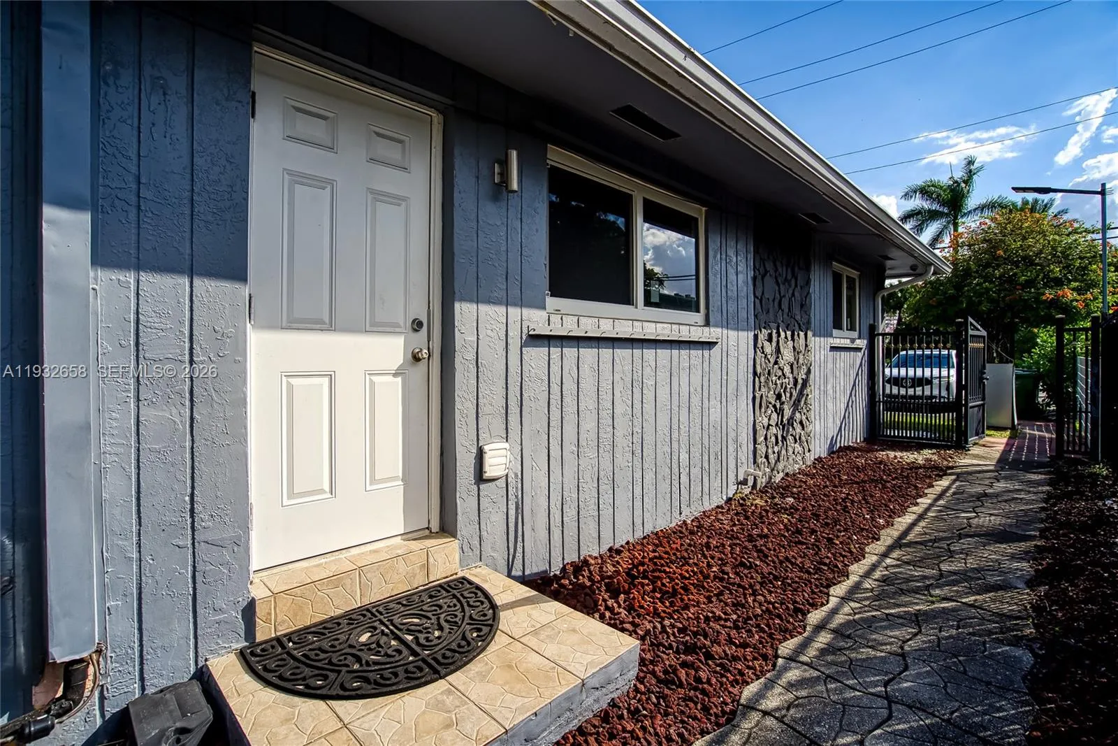 1457 Atlantic Shores Blvd, Hallandale Beach, Flori, Hallandale Beach, Florida 33009, ,Residential Income,For Sale,1457 Atlantic Shores Blvd, Hallandale Beach, Flori,A11932658