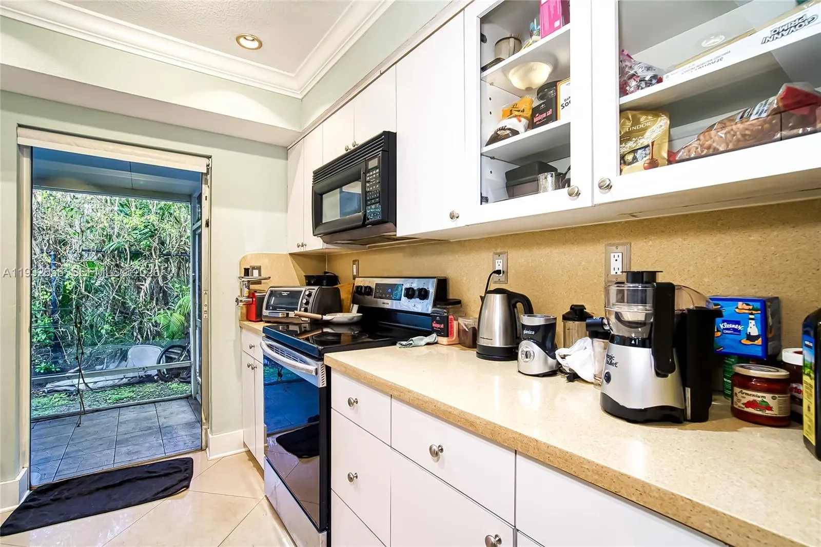 1457 Atlantic Shores Blvd, Hallandale Beach, Flori, Hallandale Beach, Florida 33009, ,Residential Income,For Sale,1457 Atlantic Shores Blvd, Hallandale Beach, Flori,A11932658