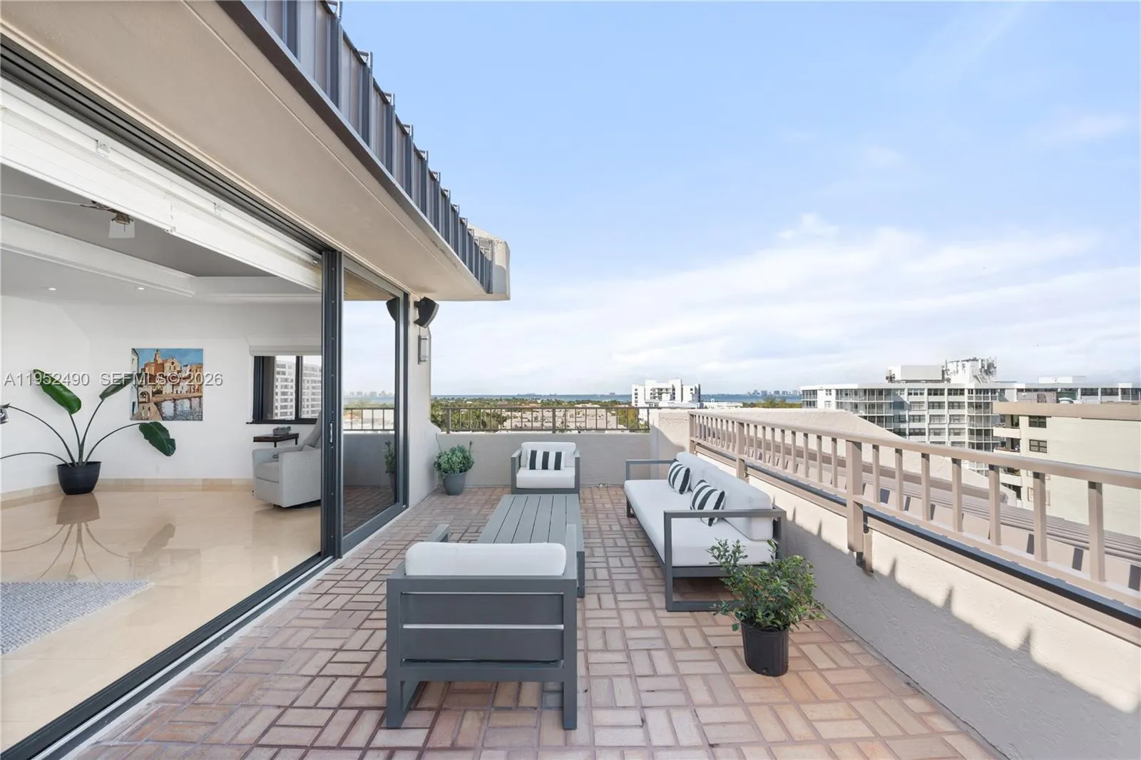 251 Crandon Blvd 806, Key Biscayne, Florida 33149, Key Biscayne, Florida 33149, 2 Bedrooms Bedrooms, ,2 BathroomsBathrooms,Residential,For Sale,251 Crandon Blvd 806, Key Biscayne, Florida 33149,A11952490