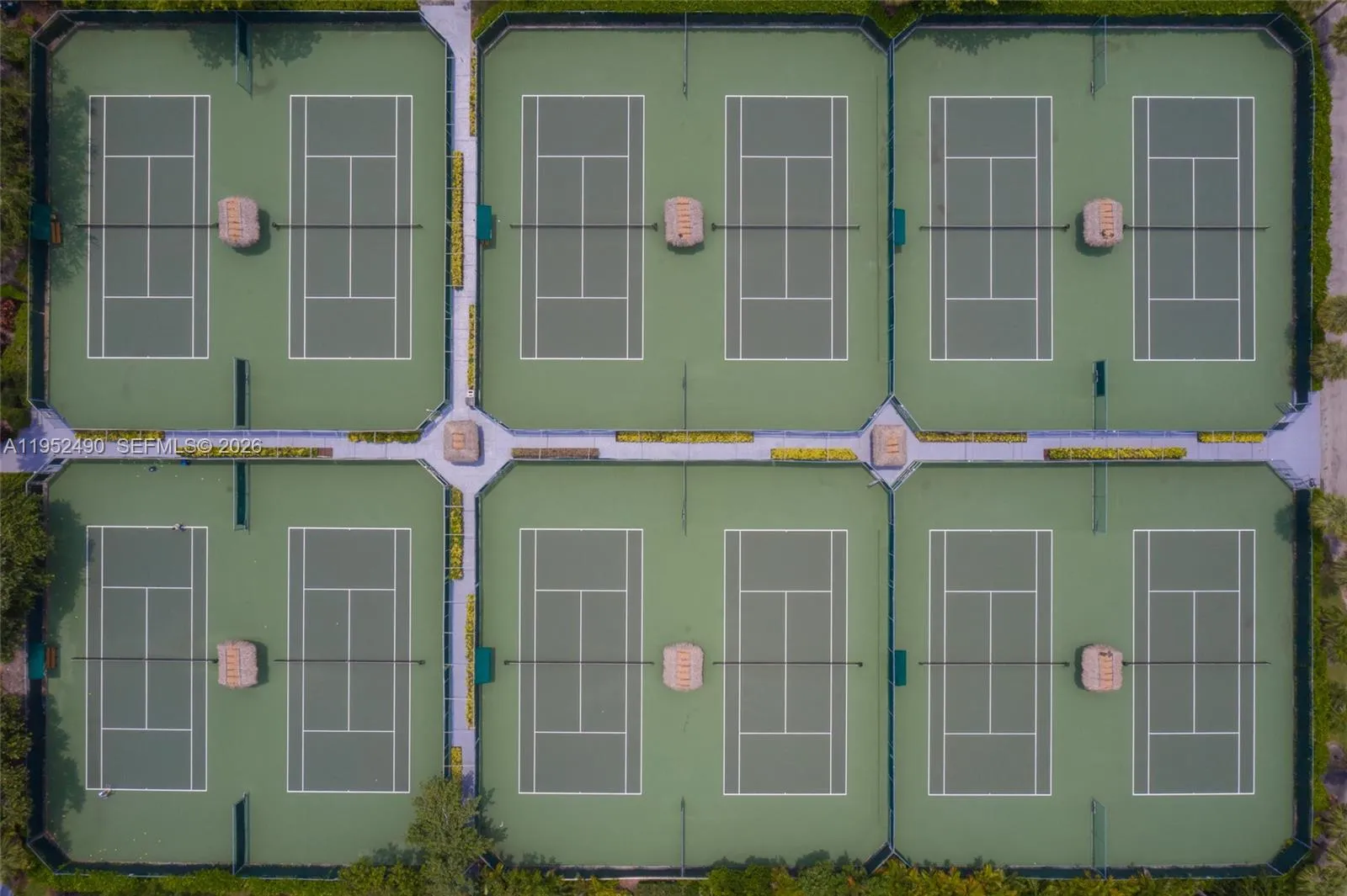 251 Crandon Blvd 806, Key Biscayne, Florida 33149, Key Biscayne, Florida 33149, 2 Bedrooms Bedrooms, ,2 BathroomsBathrooms,Residential,For Sale,251 Crandon Blvd 806, Key Biscayne, Florida 33149,A11952490