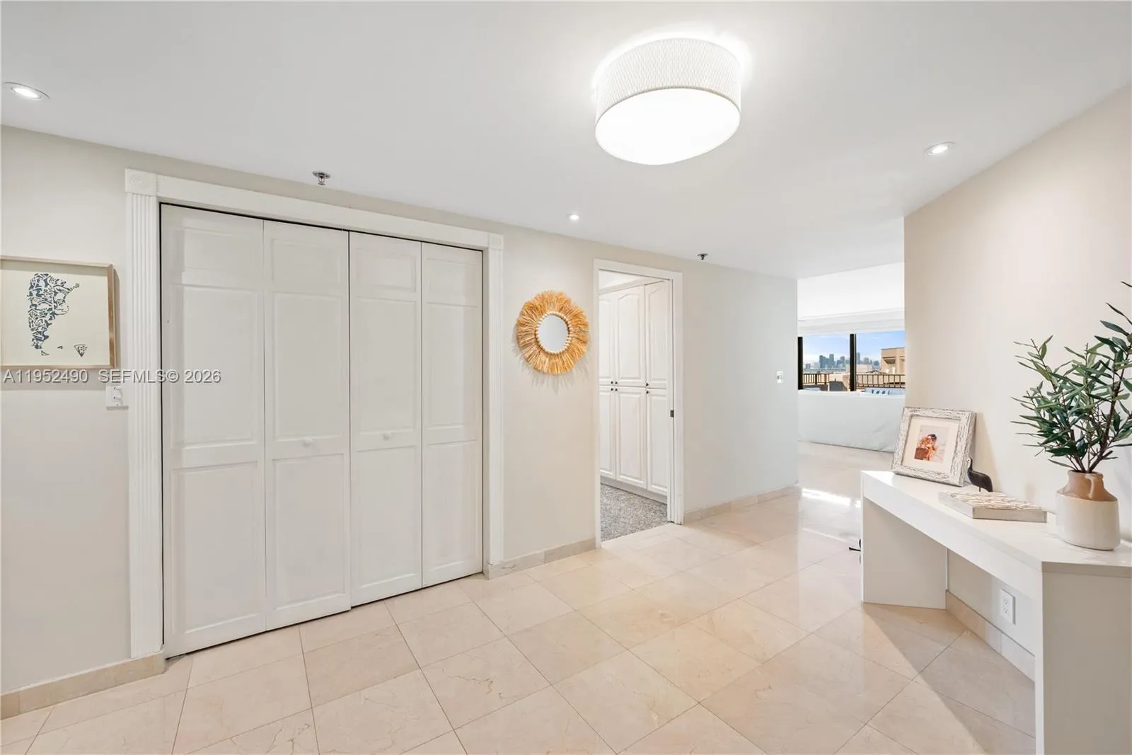 251 Crandon Blvd 806, Key Biscayne, Florida 33149, Key Biscayne, Florida 33149, 2 Bedrooms Bedrooms, ,2 BathroomsBathrooms,Residential,For Sale,251 Crandon Blvd 806, Key Biscayne, Florida 33149,A11952490