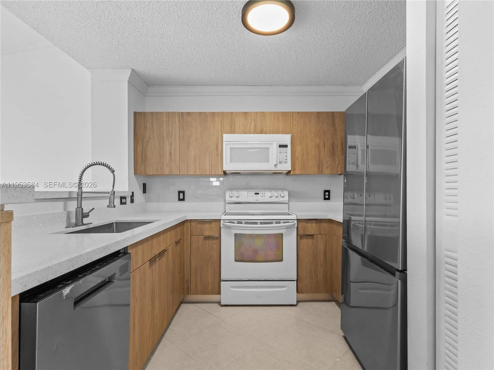 4460 Nw 107th Ave 304-8, Doral, Florida 33178, Doral, Florida 33178, 2 Bedrooms Bedrooms, ,1 BathroomBathrooms,Residential Lease,For Rent,4460 Nw 107th Ave 304-8, Doral, Florida 33178,A11953584