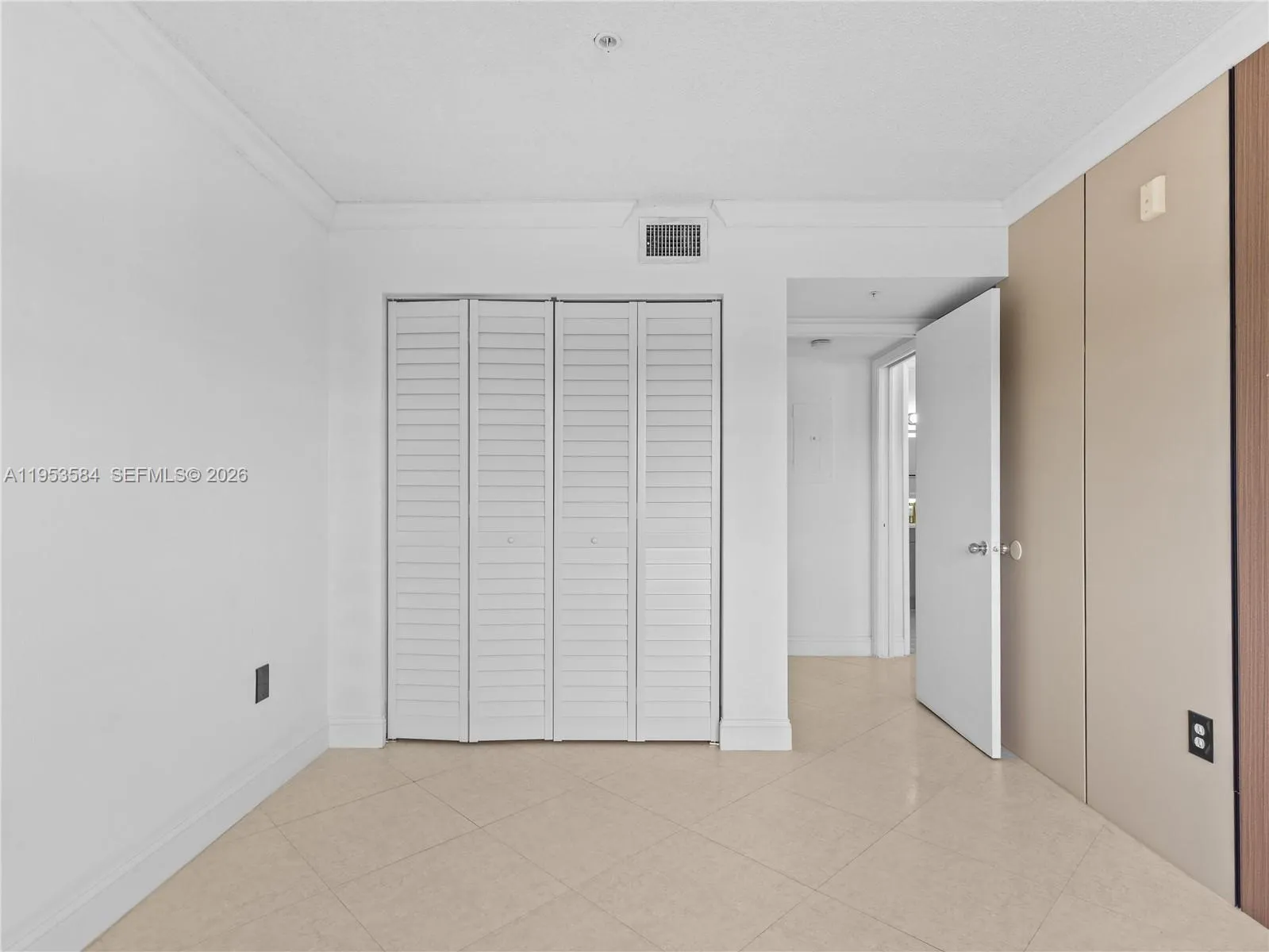 4460 Nw 107th Ave 304-8, Doral, Florida 33178, Doral, Florida 33178, 2 Bedrooms Bedrooms, ,1 BathroomBathrooms,Residential Lease,For Rent,4460 Nw 107th Ave 304-8, Doral, Florida 33178,A11953584