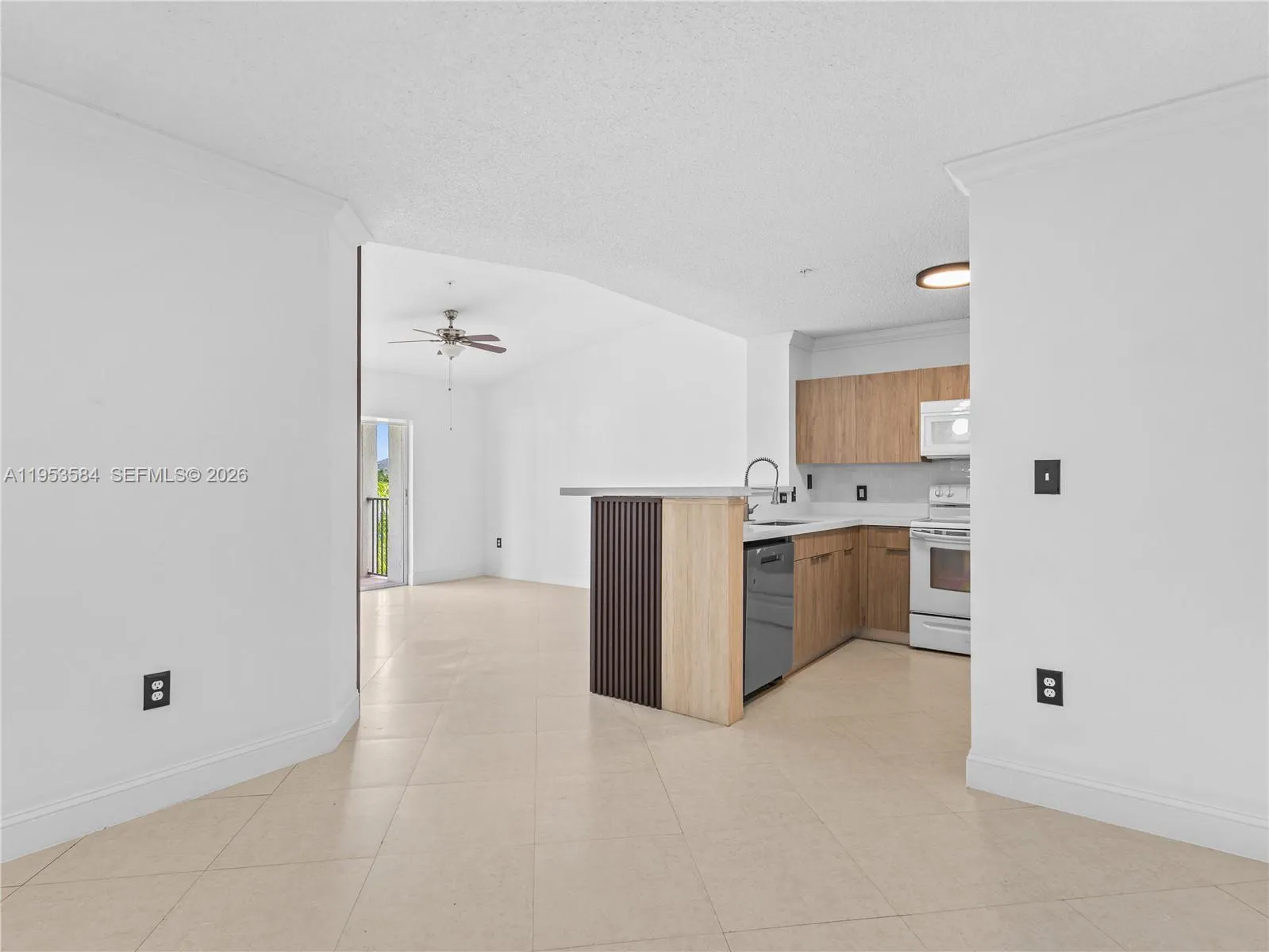 4460 Nw 107th Ave 304-8, Doral, Florida 33178, Doral, Florida 33178, 2 Bedrooms Bedrooms, ,1 BathroomBathrooms,Residential Lease,For Rent,4460 Nw 107th Ave 304-8, Doral, Florida 33178,A11953584