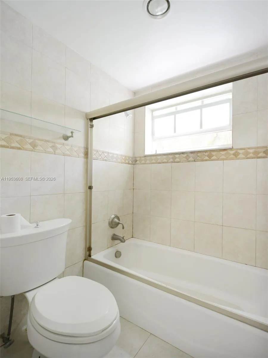 344 Meridian Ave 2b, Miami Beach, Florida 33139, Miami Beach, Florida 33139, 1 Bedroom Bedrooms, ,1 BathroomBathrooms,Residential,For Sale,344 Meridian Ave 2b, Miami Beach, Florida 33139,A11953608