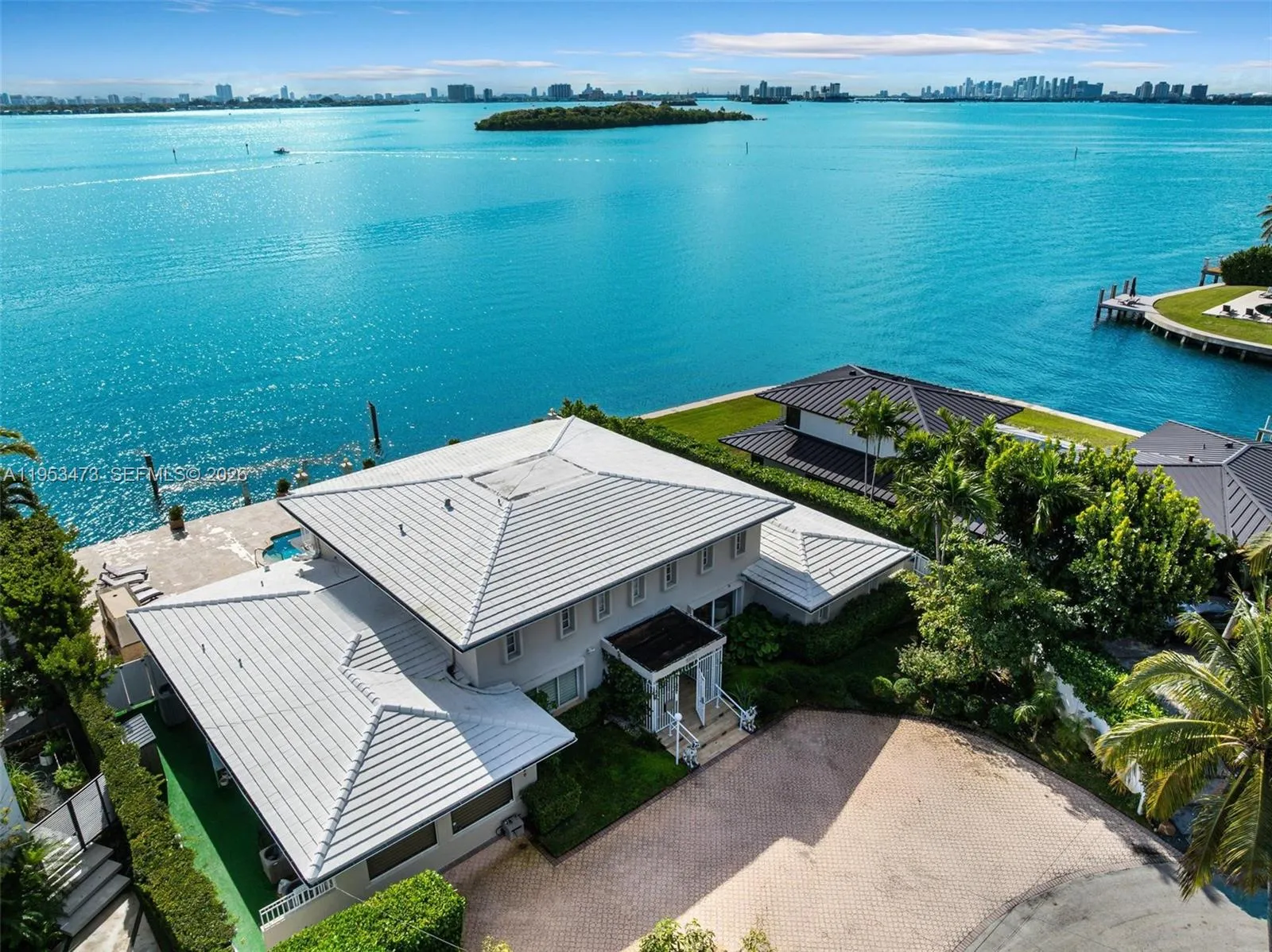 1990 Ne 119th Rd, North Miami, Florida 33181, North Miami, Florida 33181, 7 Bedrooms Bedrooms, ,5 BathroomsBathrooms,Residential,For Sale,1990 Ne 119th Rd, North Miami, Florida 33181,A11953473